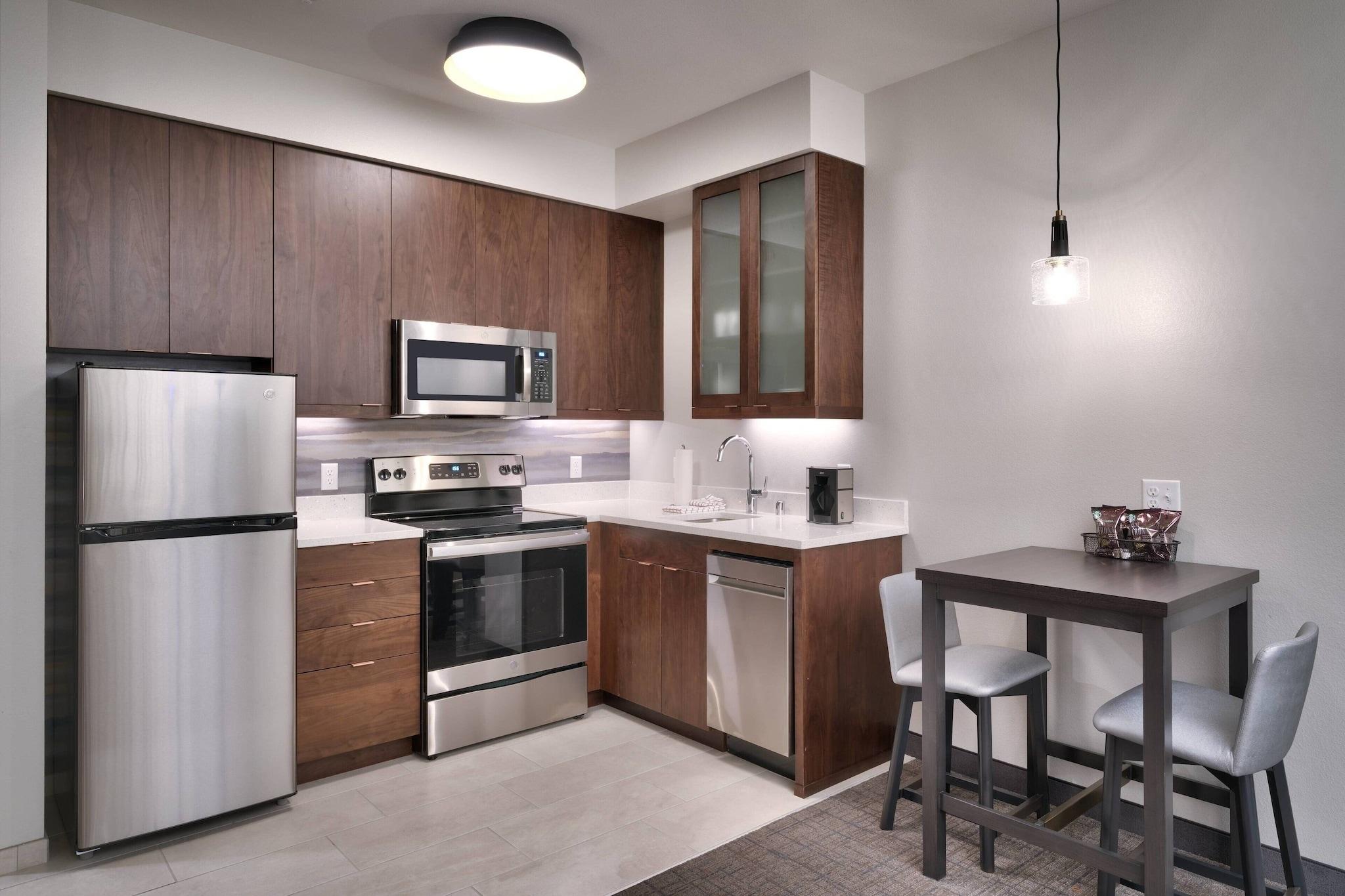 Suite King Bed One Bedroom 