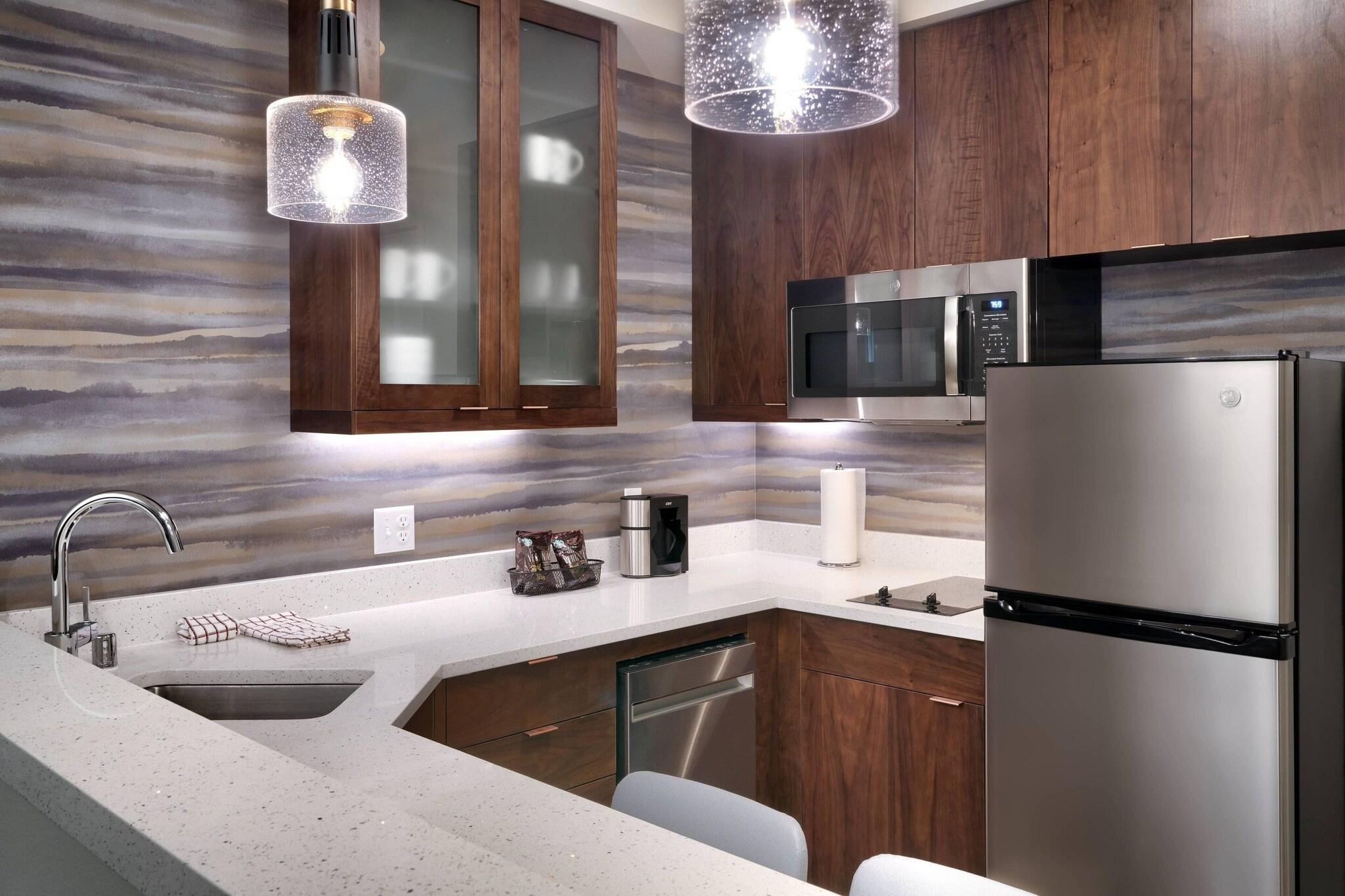 Studio King Size Bed