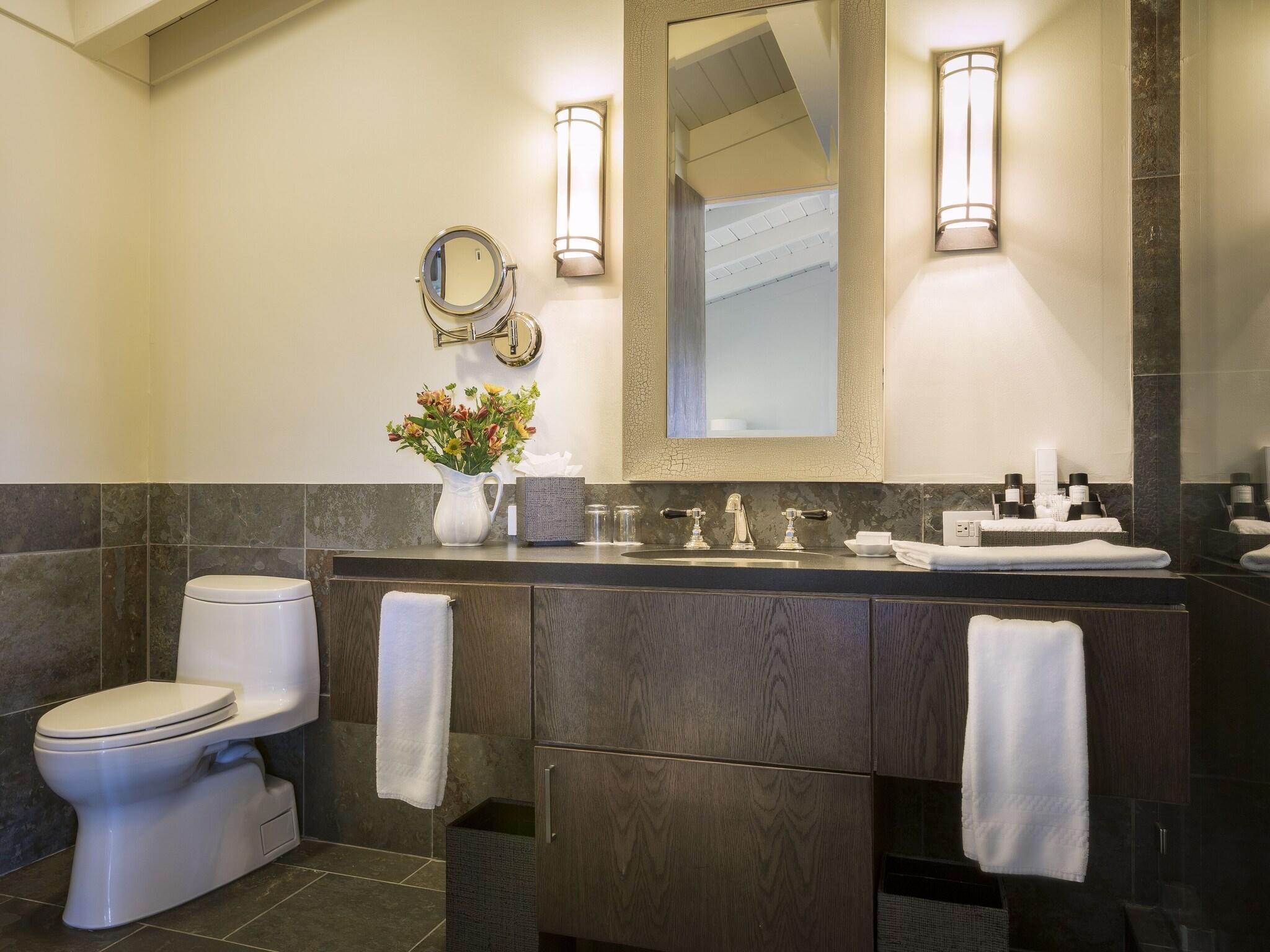 Double Ocean View King Bed