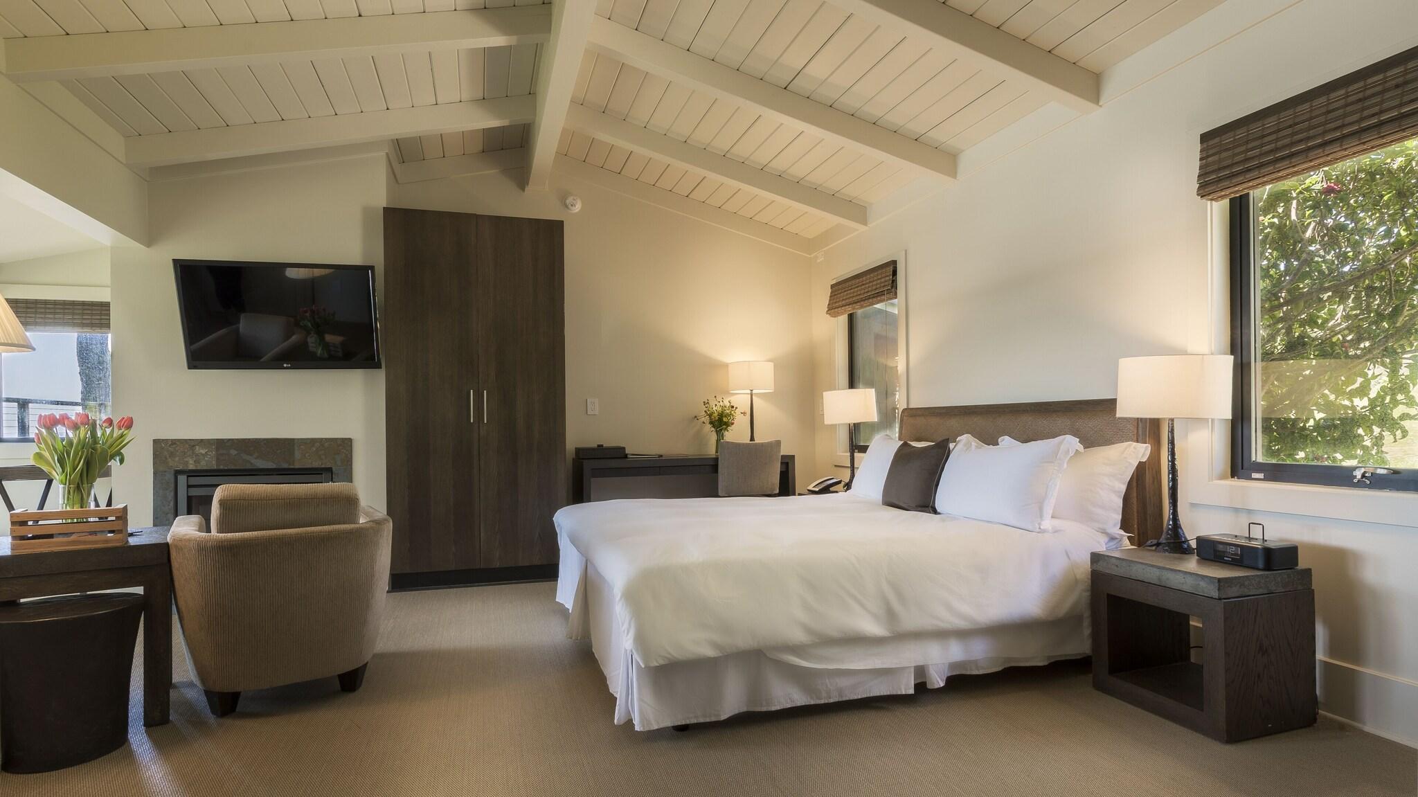 Double Ocean View King Bed