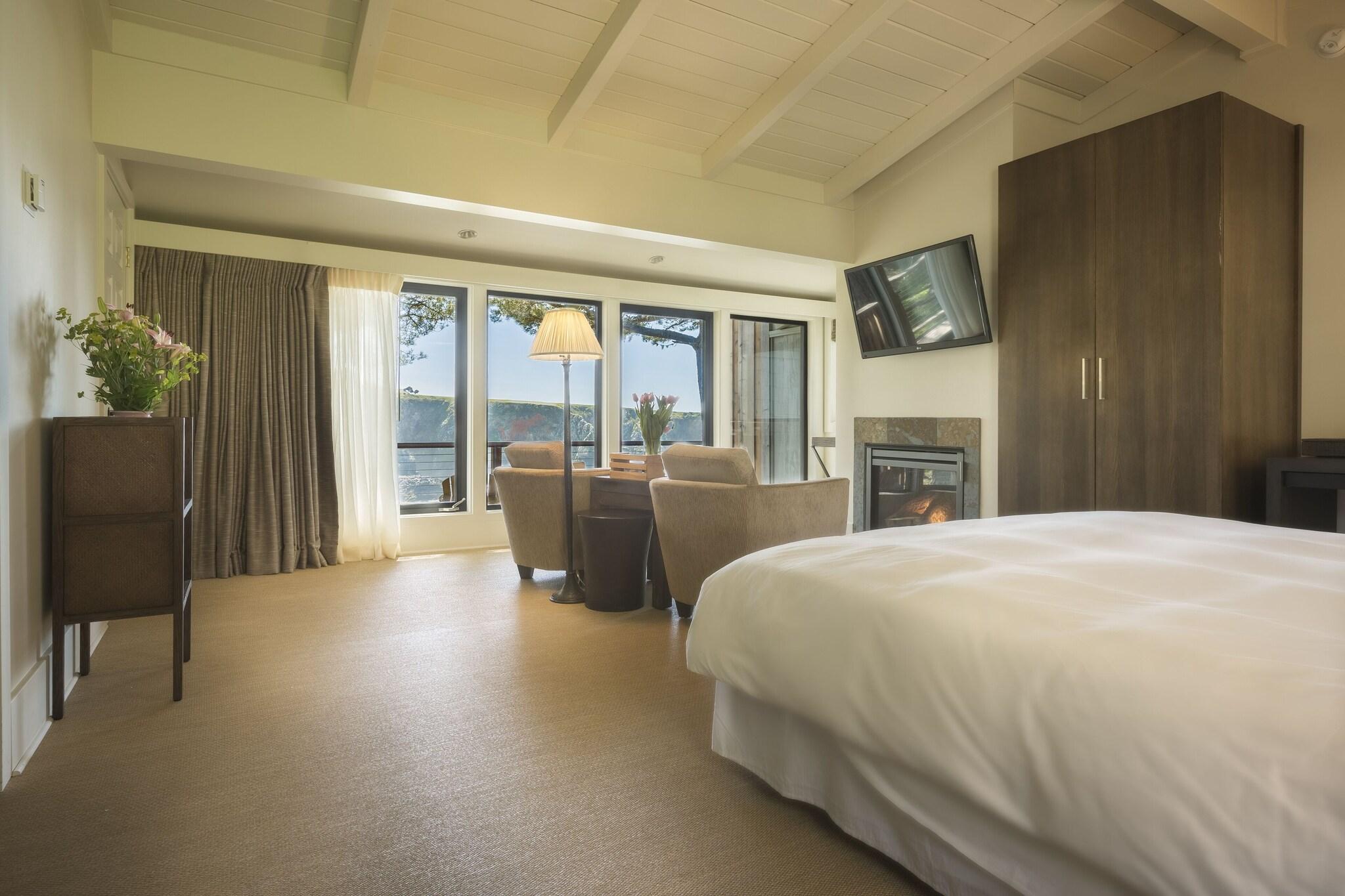 Double Ocean View King Bed