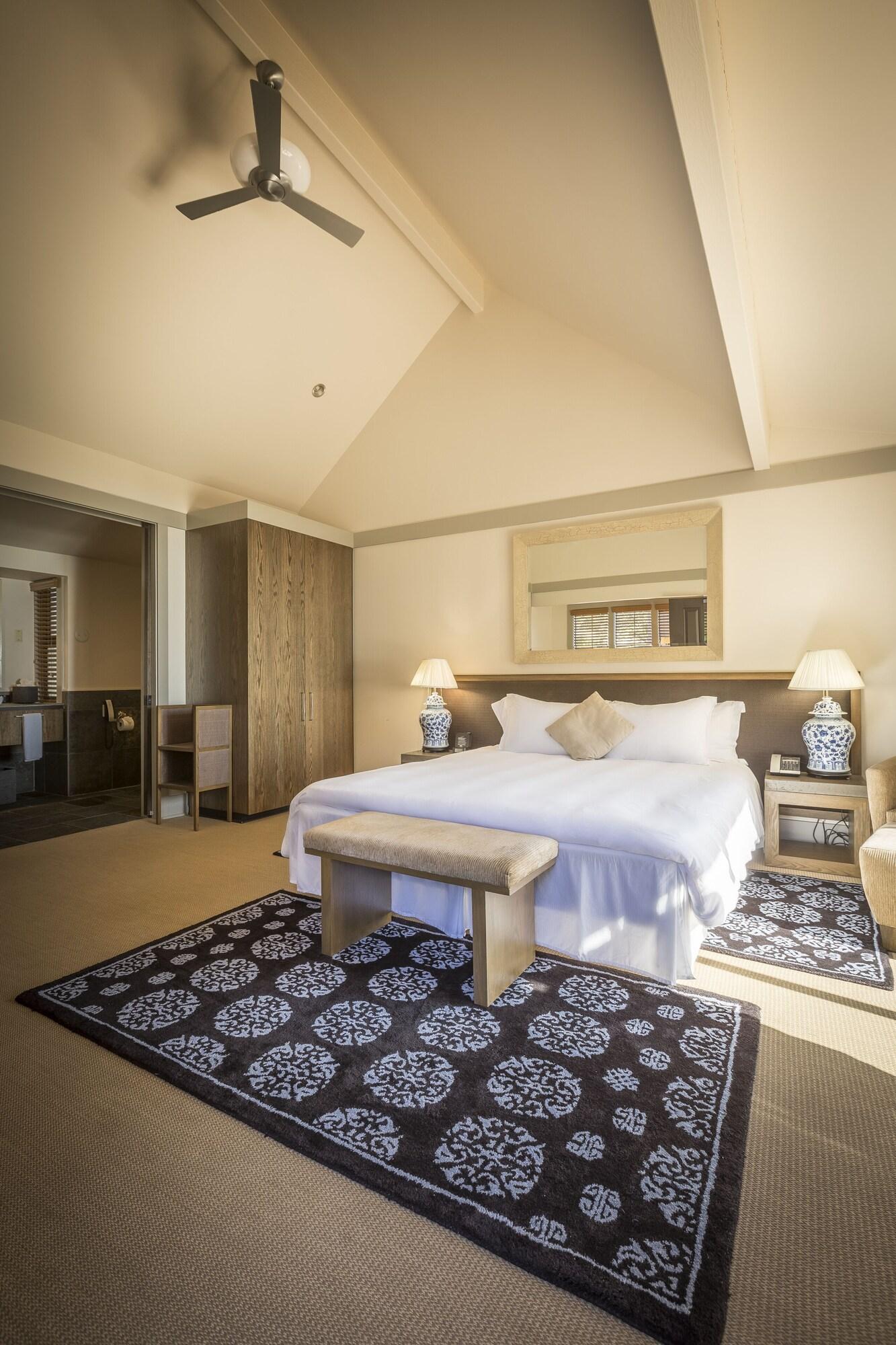 Double Ocean View King Bed