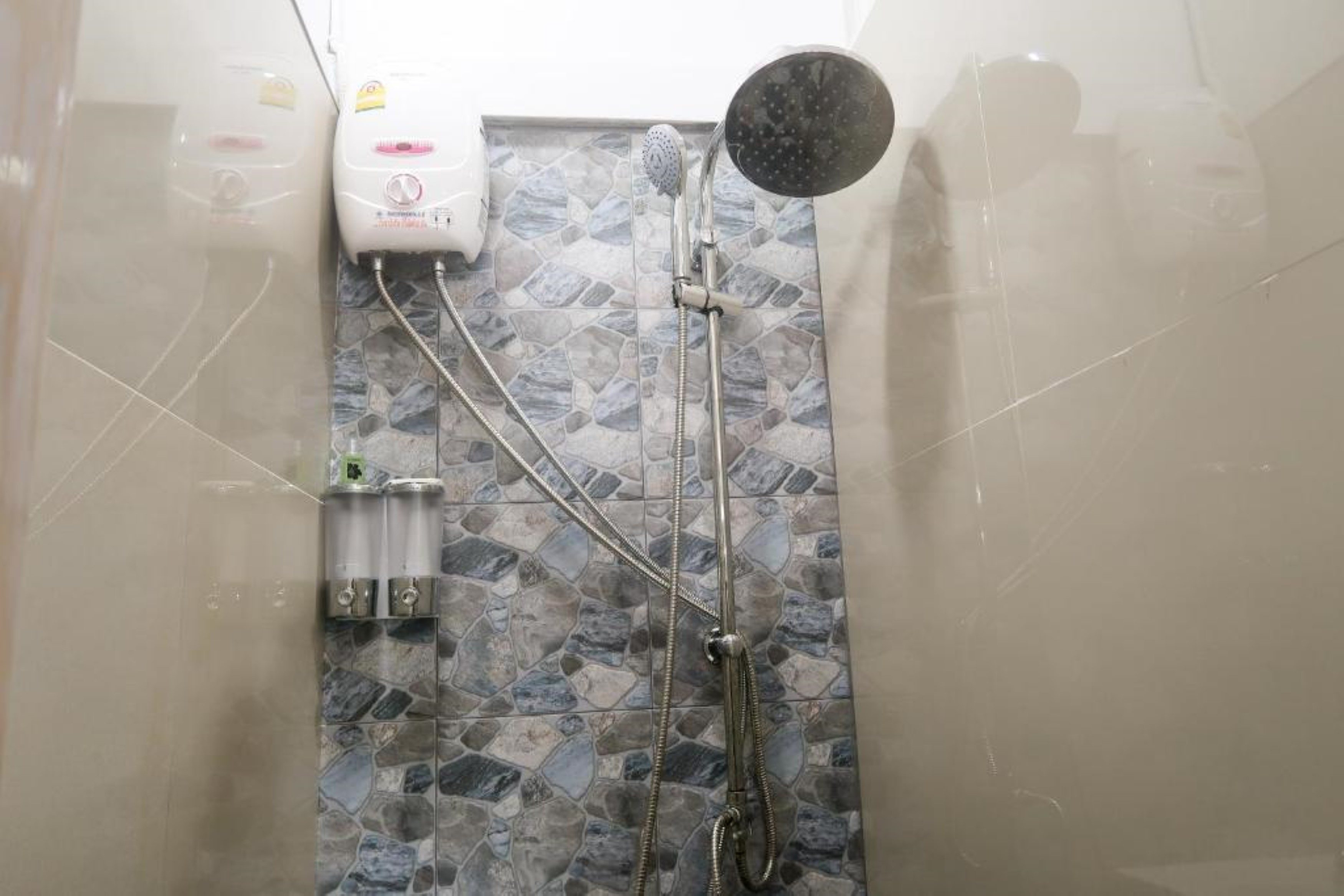 Bed in Dormitory Bunk Bed