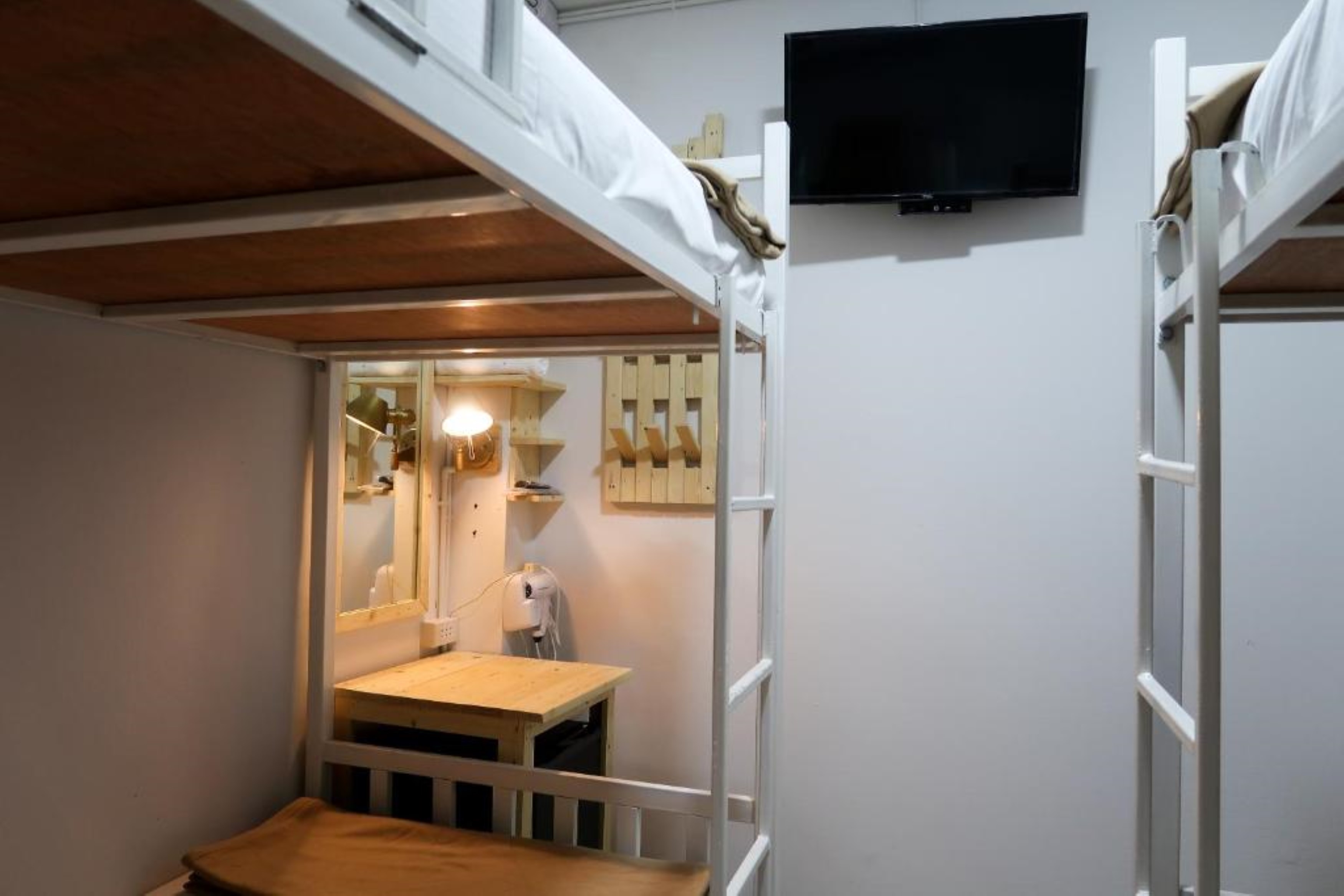 Bed in Dormitory Bunk Bed