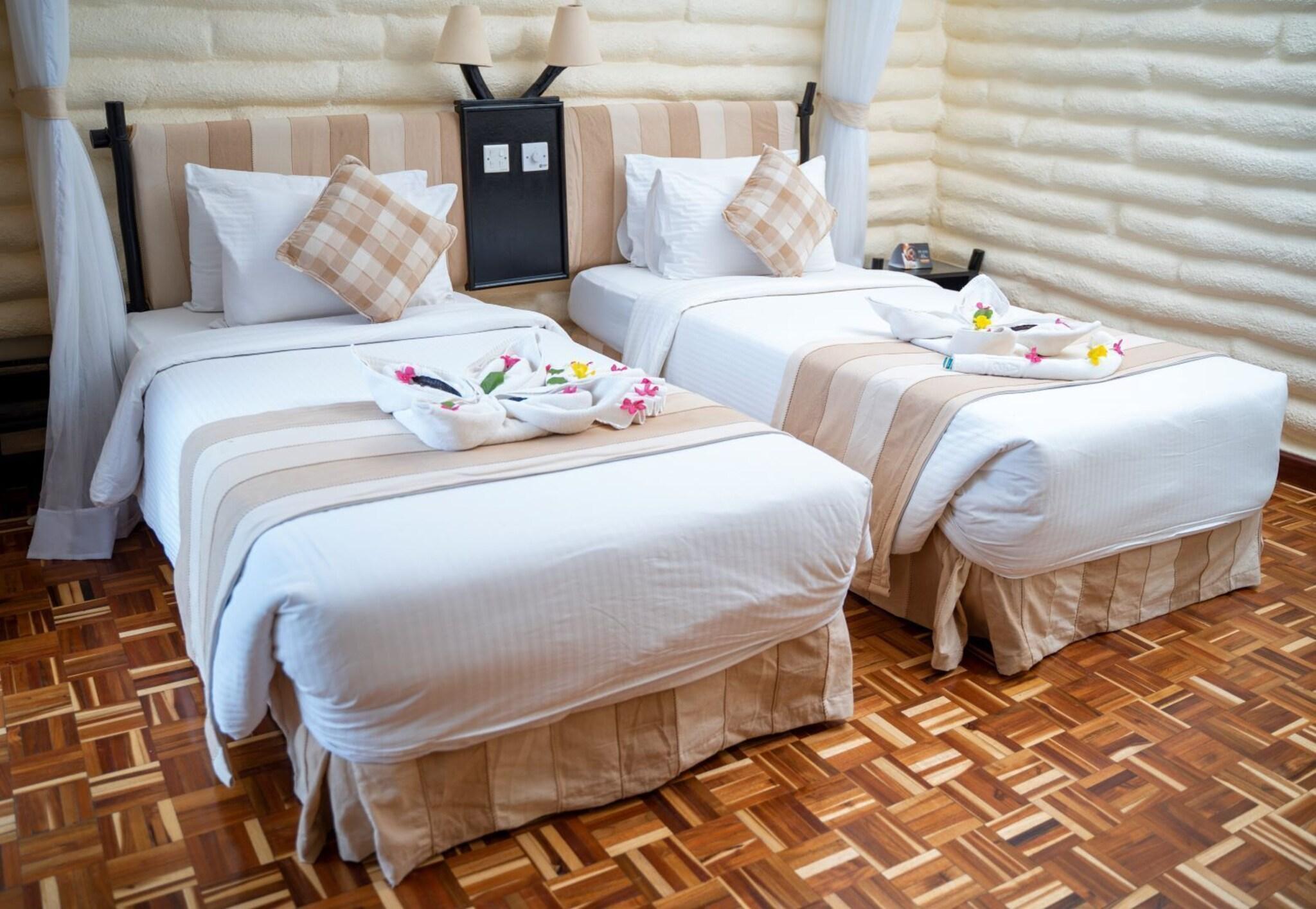 Double Queen Size Bed