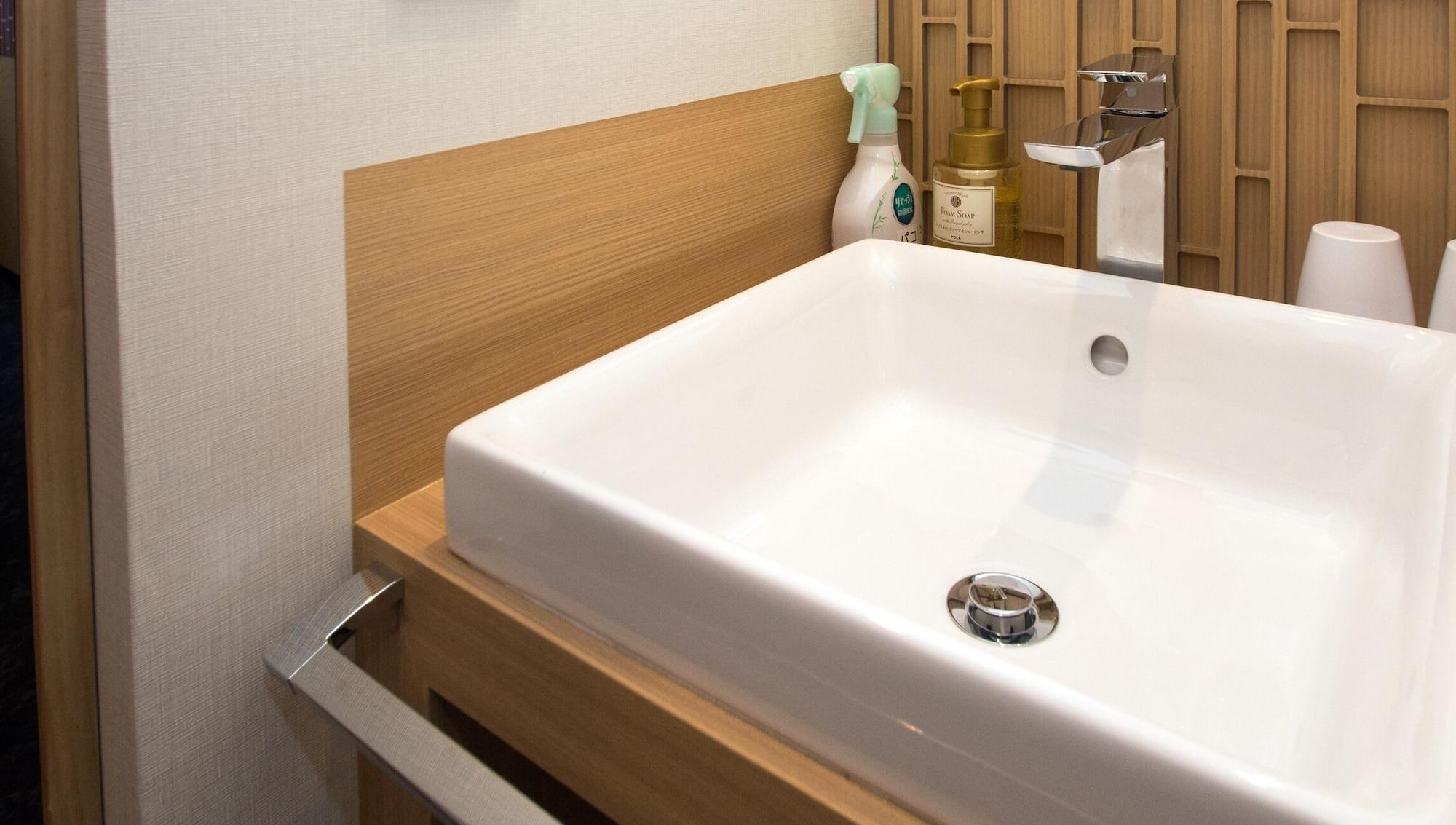 Double King Bed Non Smoking