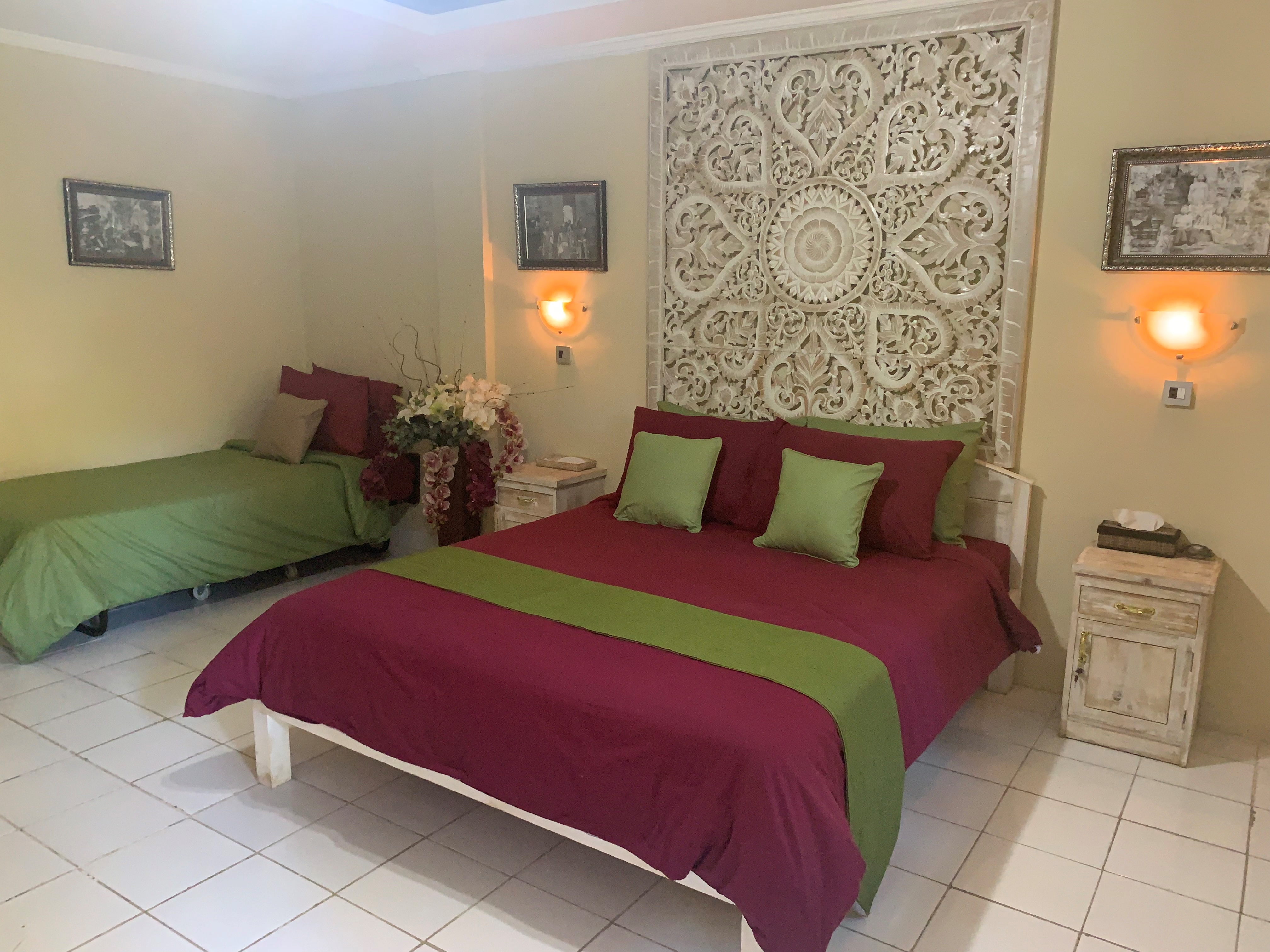 Family Room Capacity 4