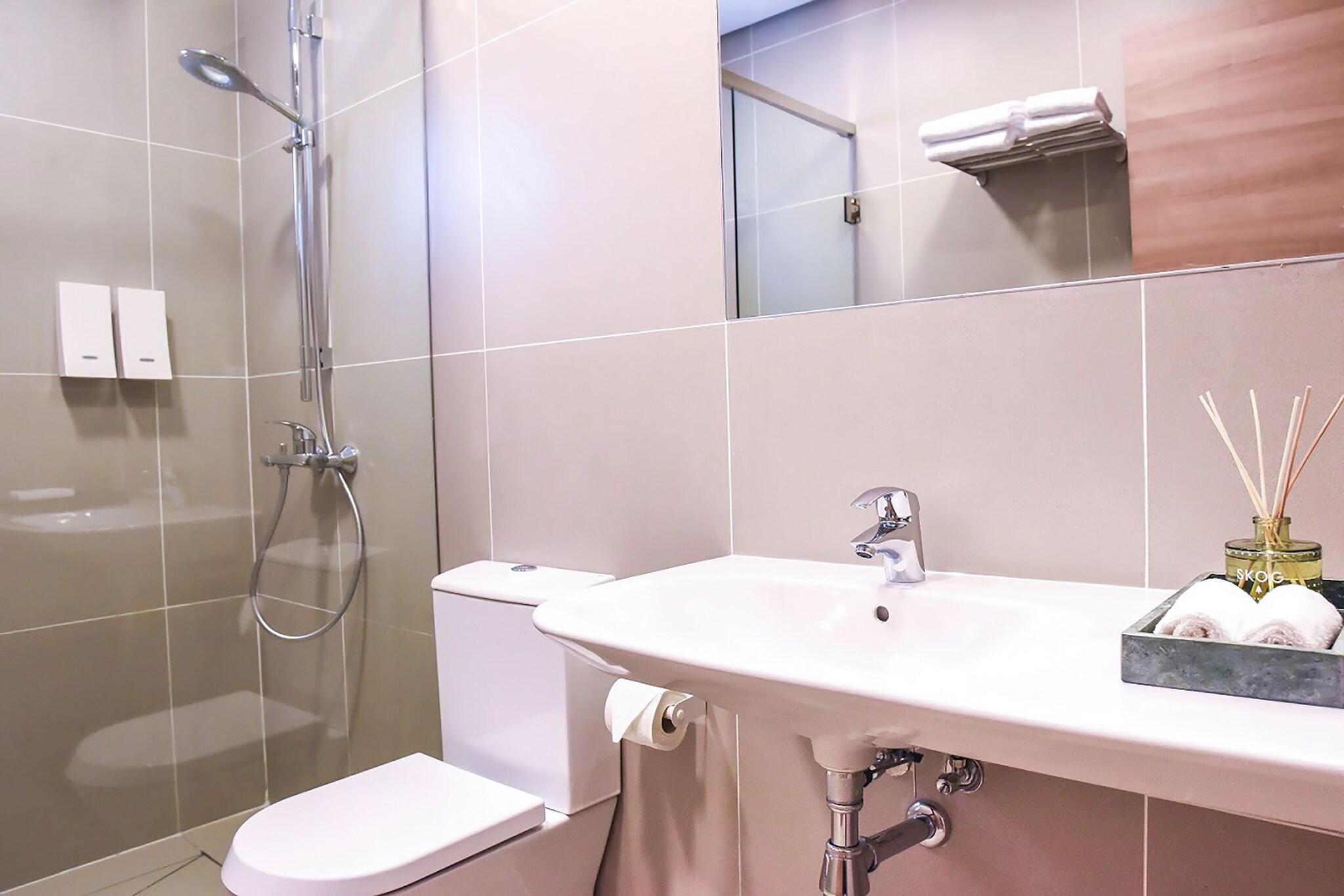 Double King Bed Non Smoking