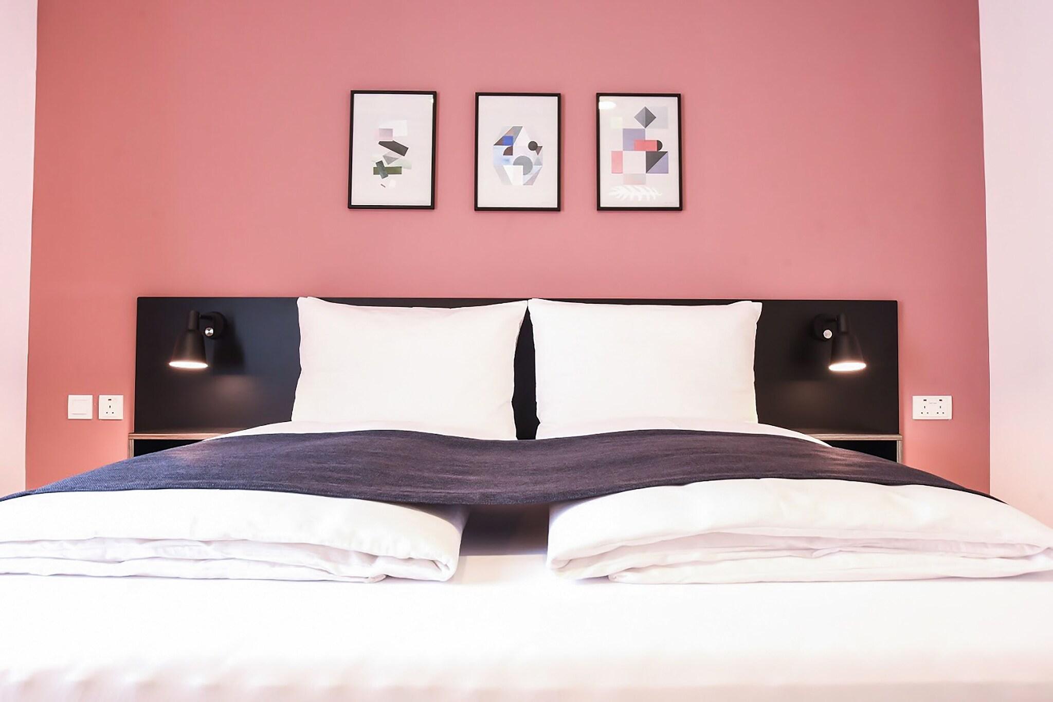 Double King Bed Non Smoking