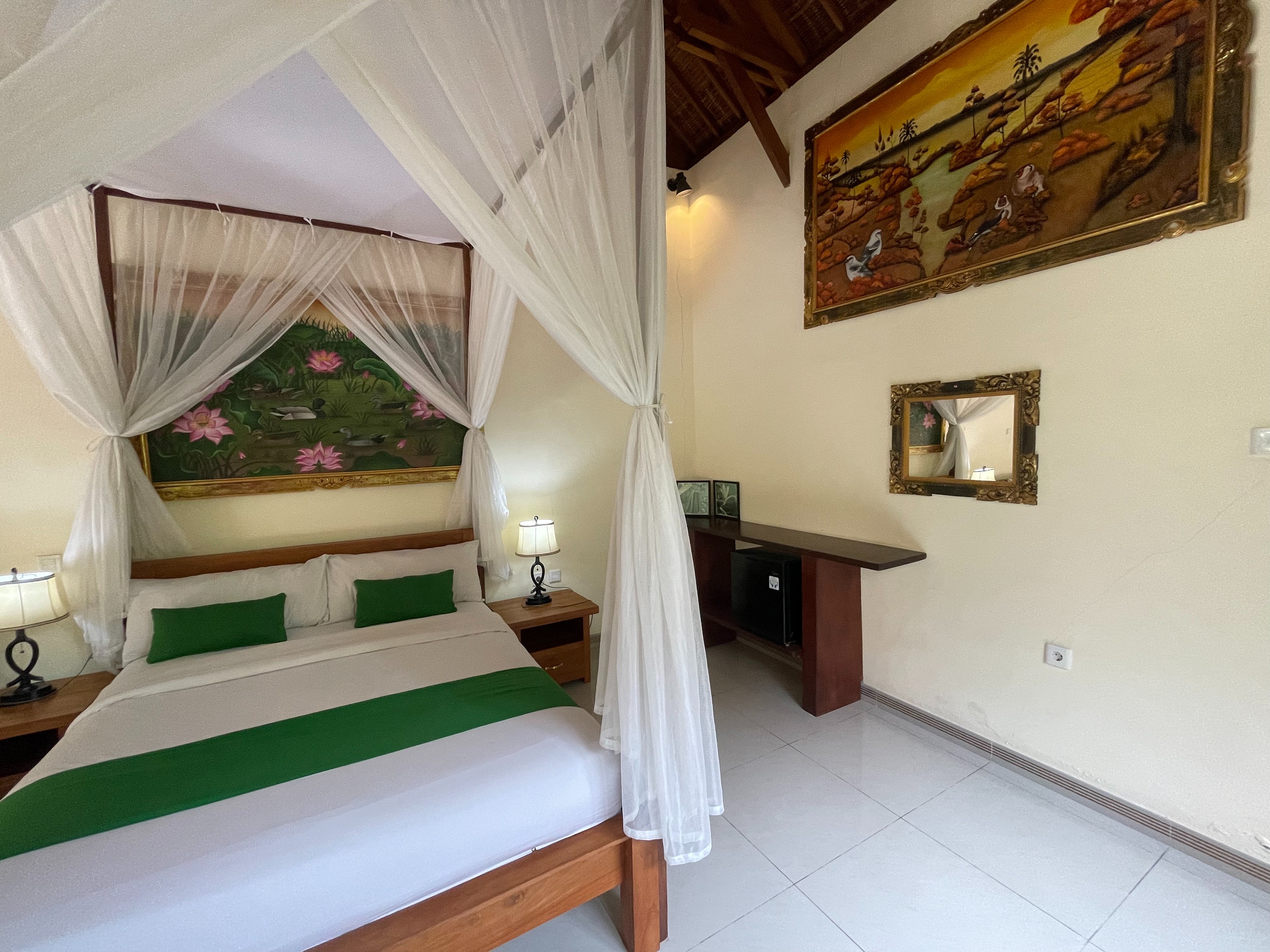 Double Deluxe King Bed