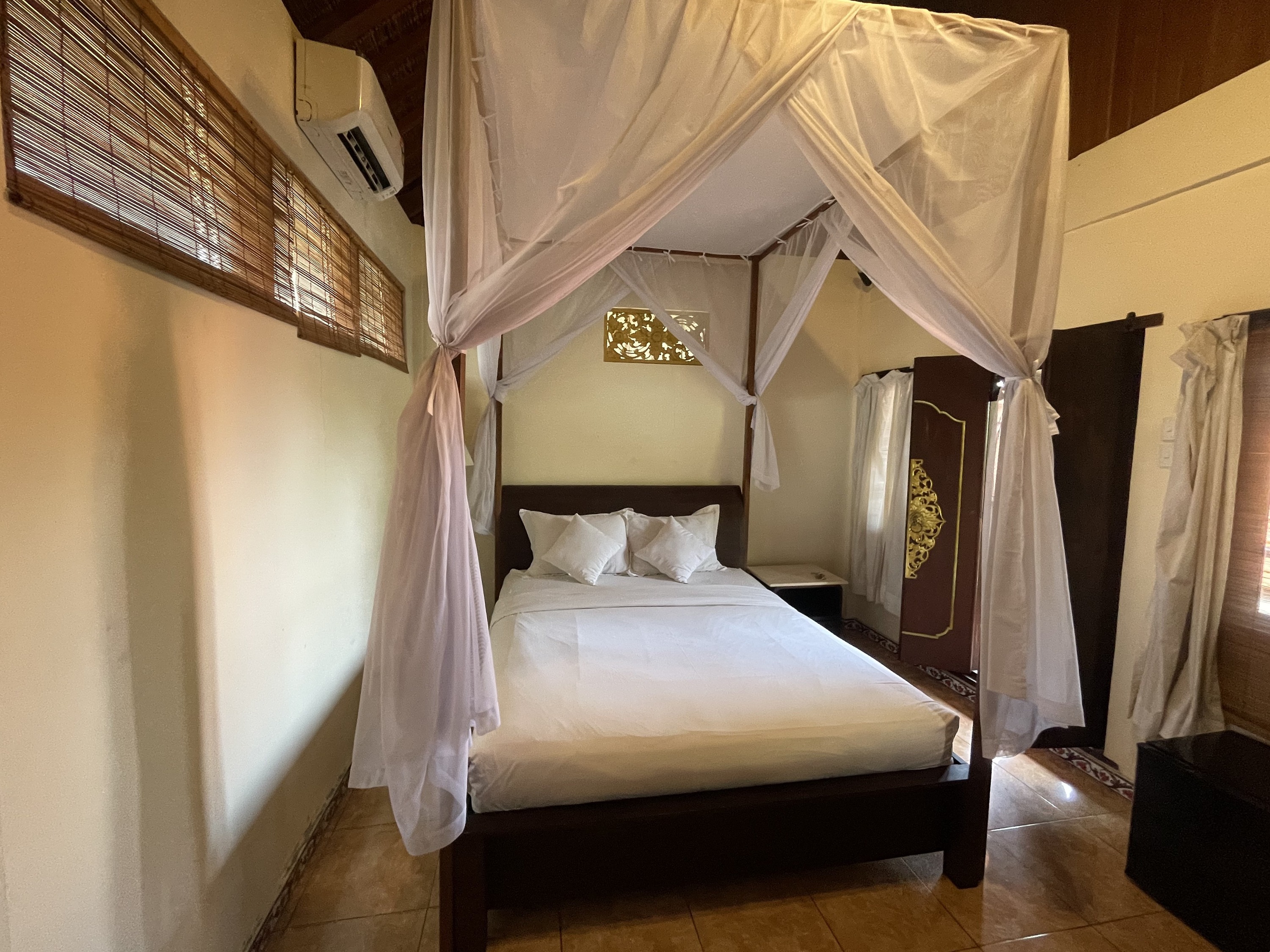 Double Superior Pool View