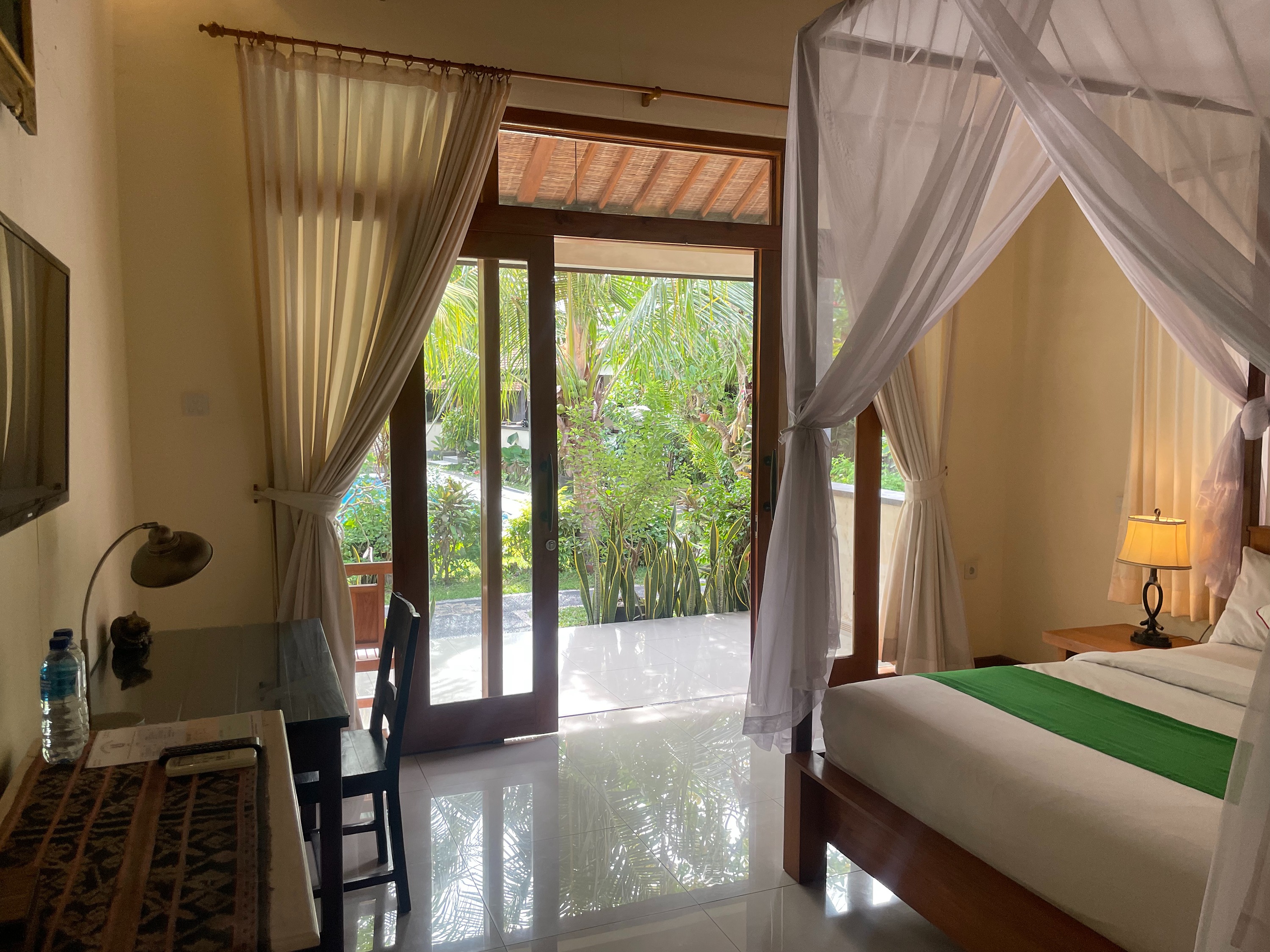 Twin Superior Pool View