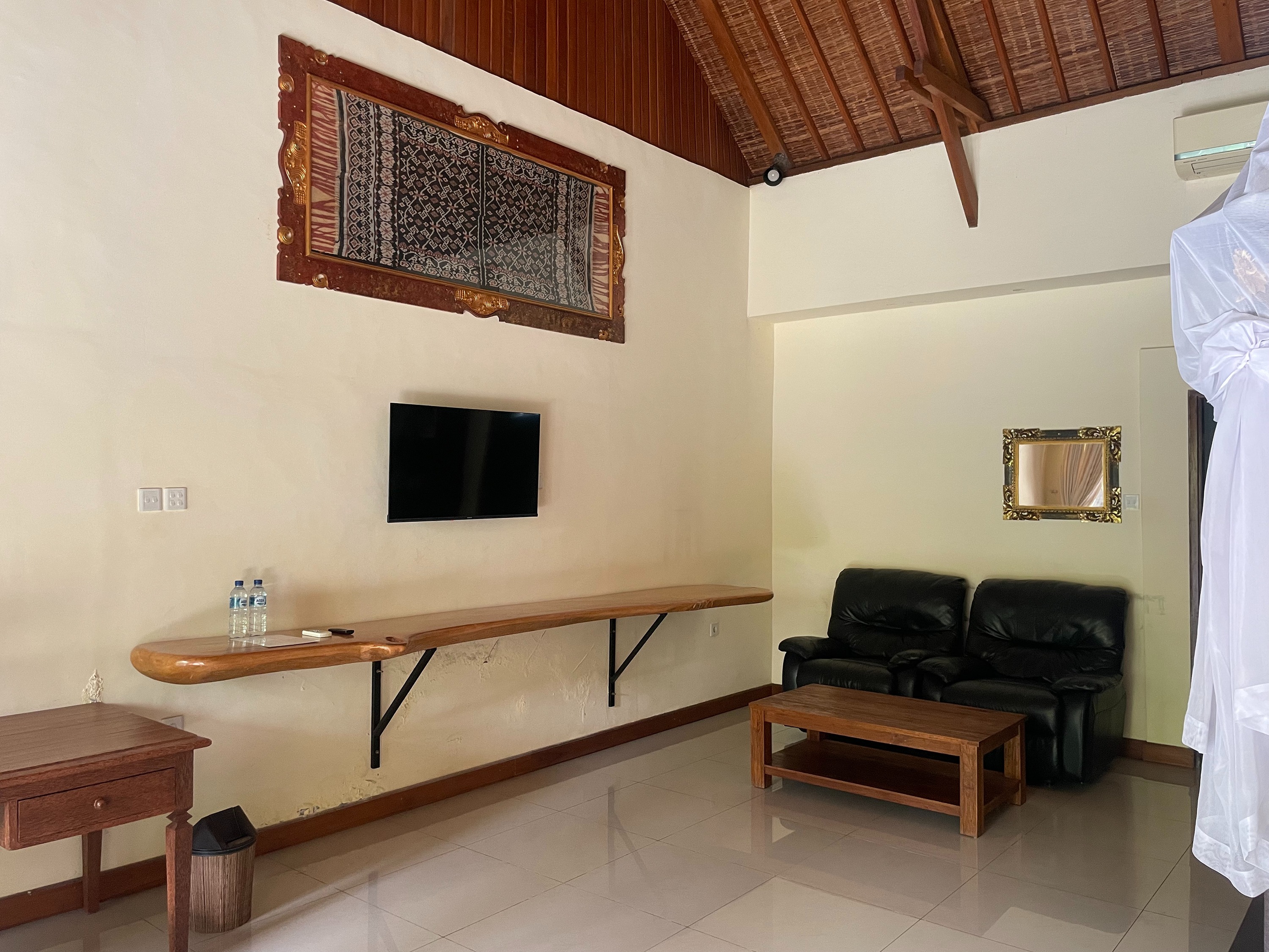 Double Deluxe King Bed