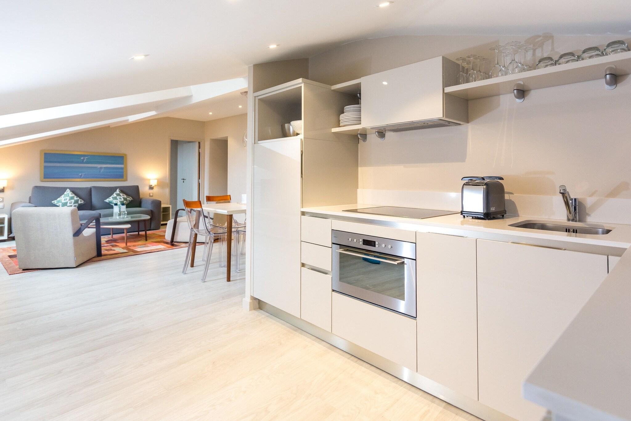 Apartment Capacity 6