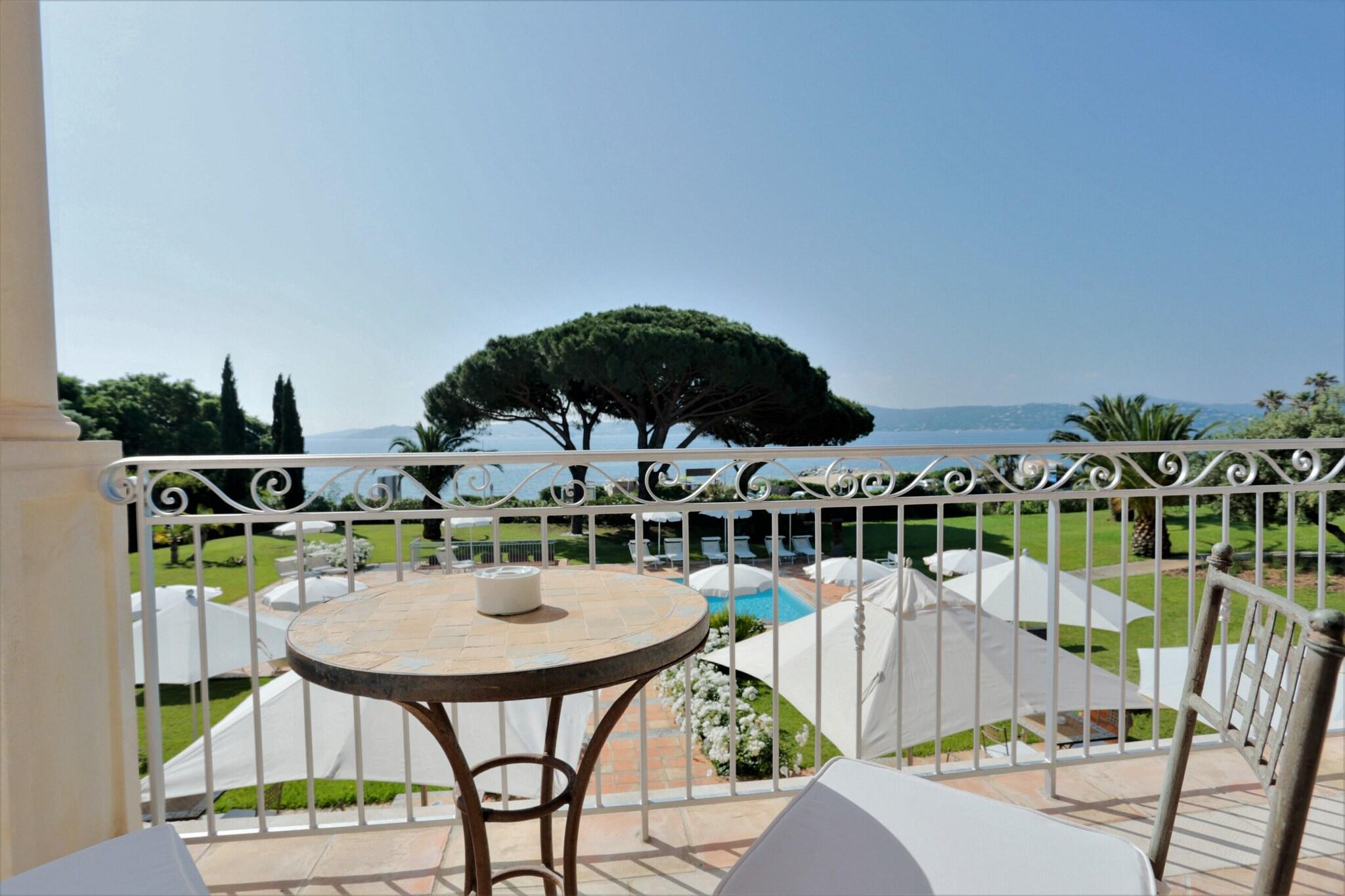 Double or Twin Superior Sea View