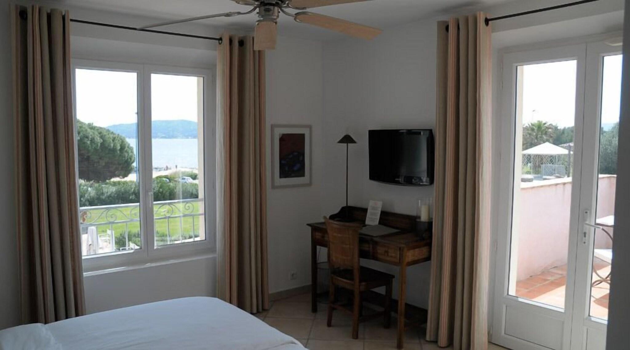 Double or Twin Superior Sea View