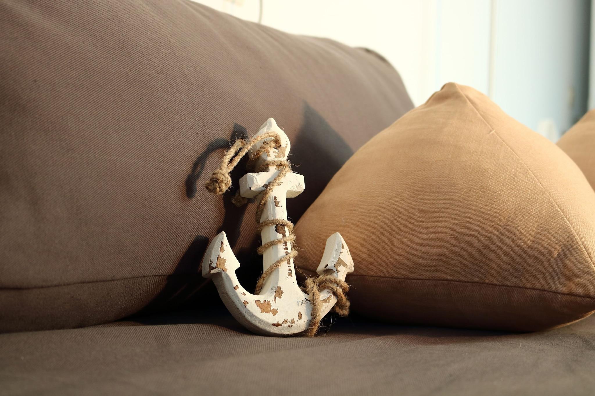 Apartment Queen Size Bed