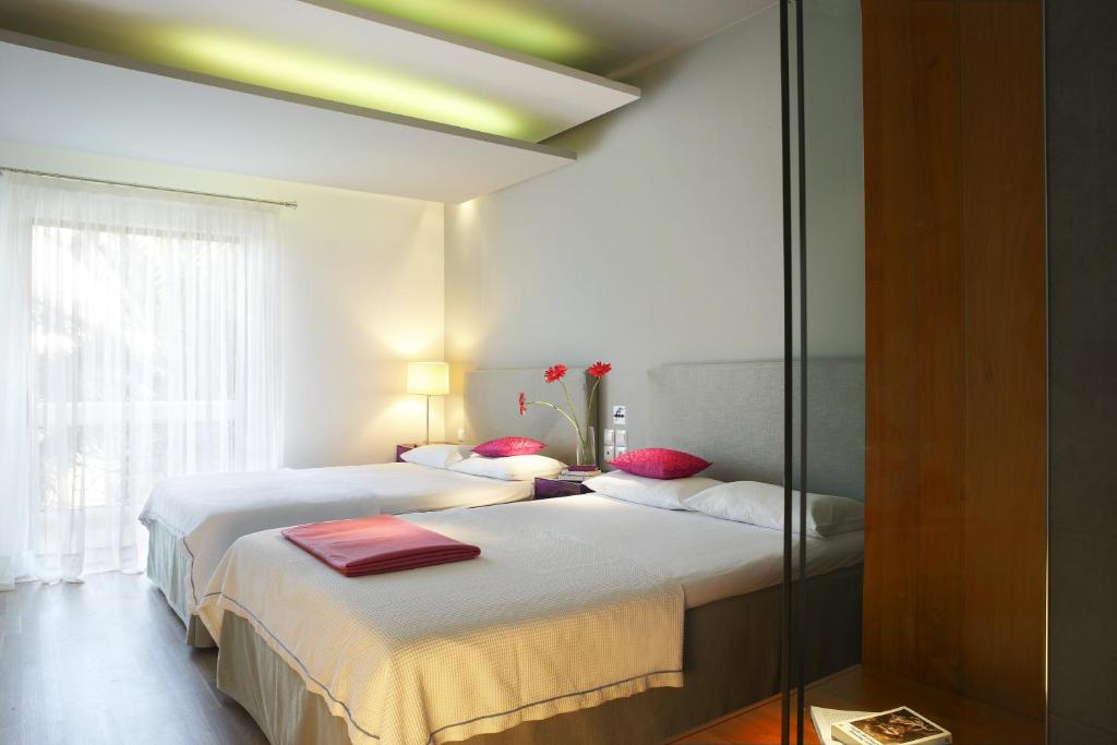 Family Room Garden View