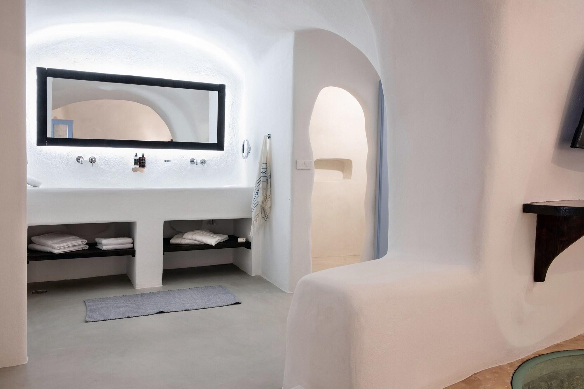 Suite Deluxe Two Bedroom