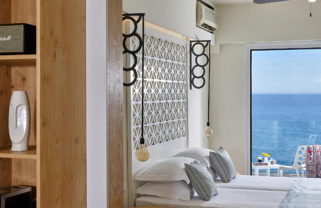 Double Superior Sea View