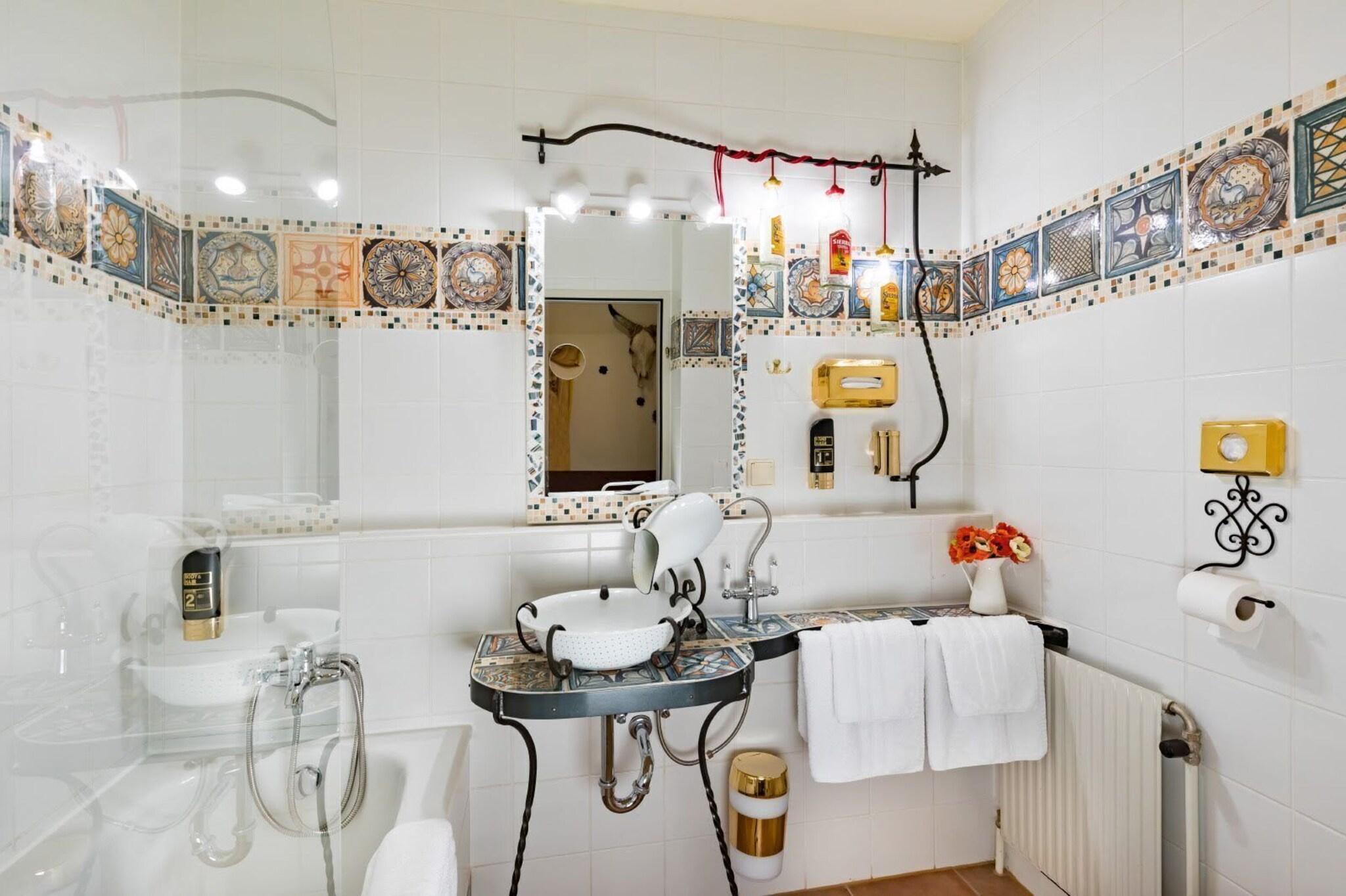 Double King Size Bed