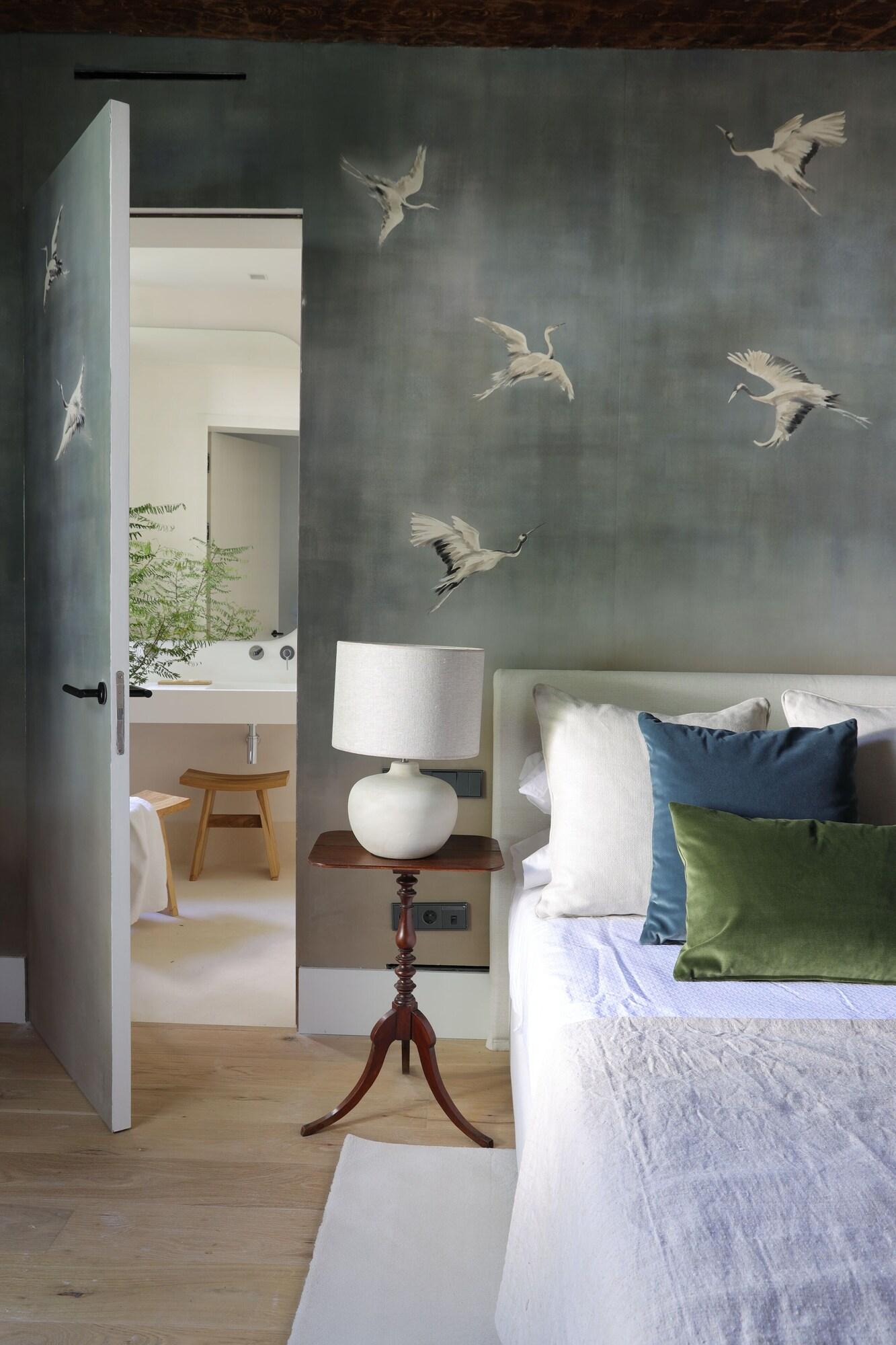 Junior Suite King Size Bed