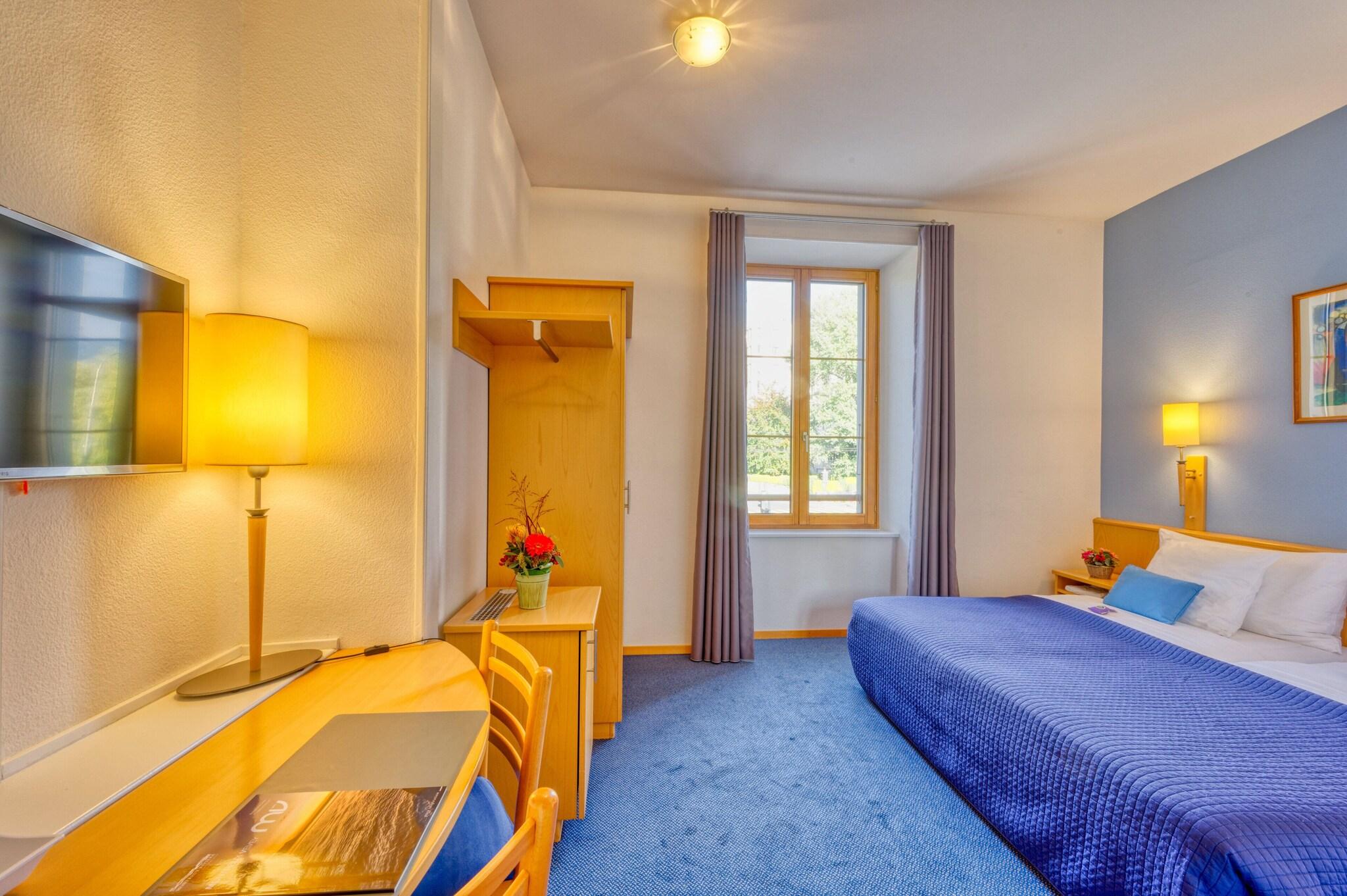 Double or Twin Two Beds