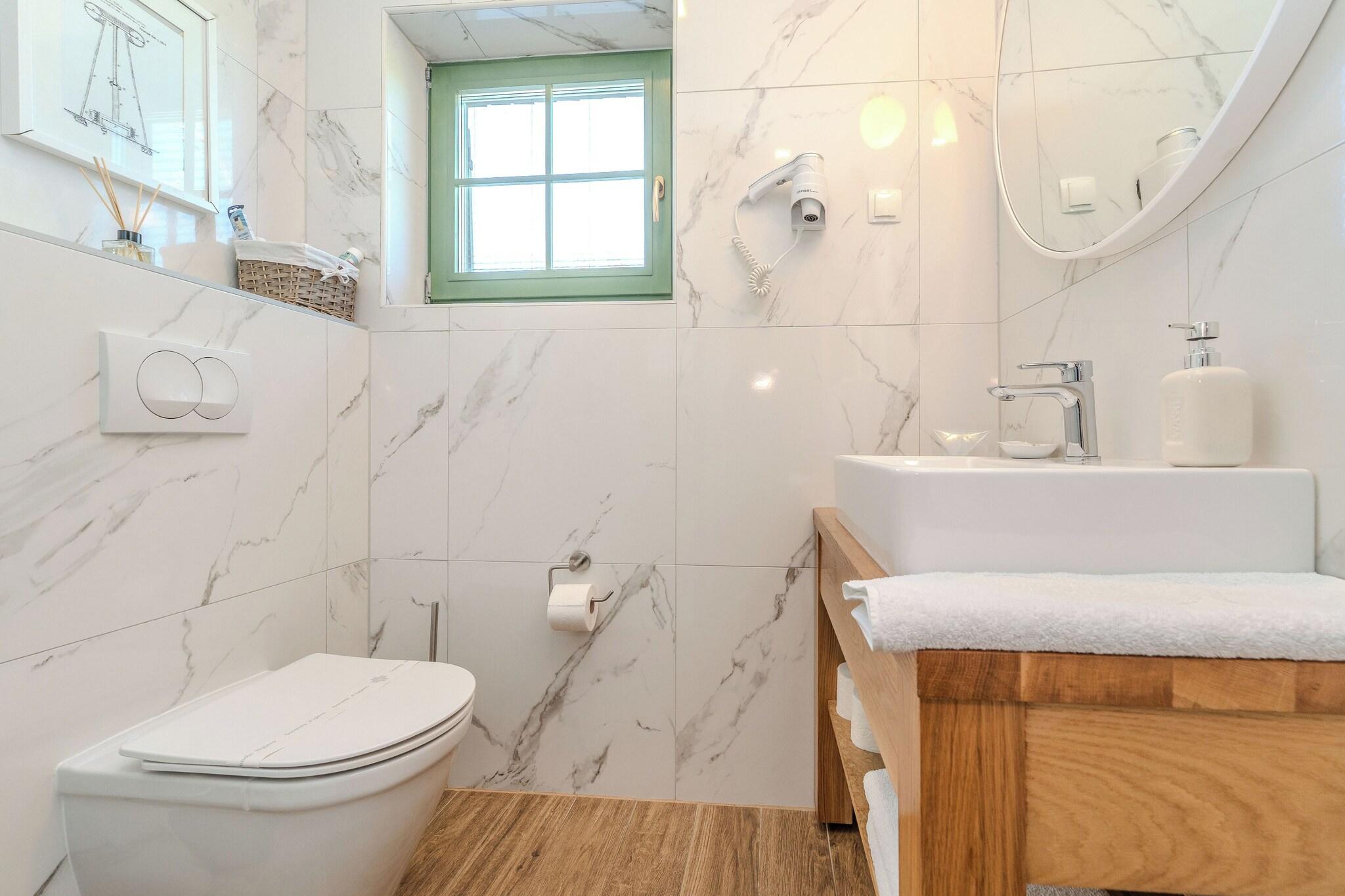 Double Deluxe Queen Bed