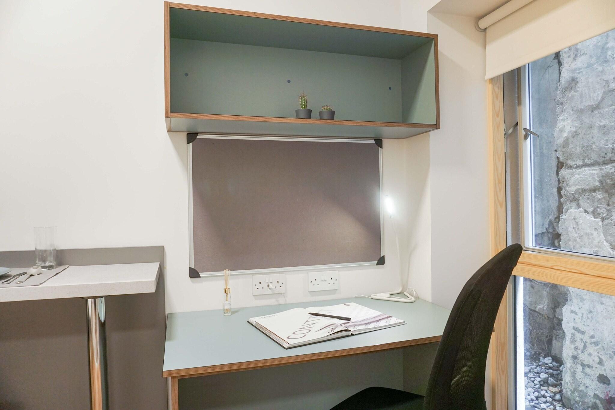 Studio with Double Bed