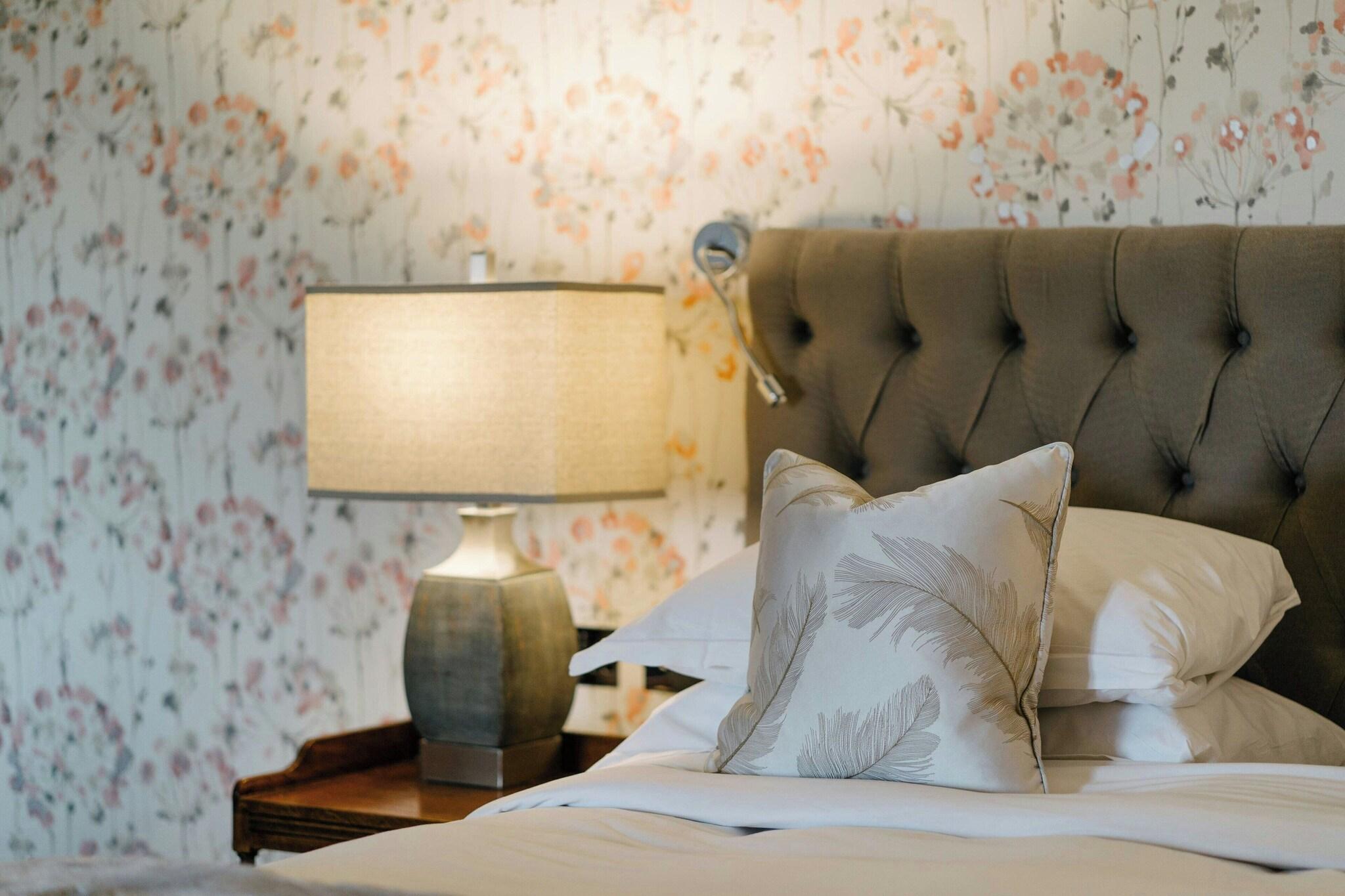 Suite Garden View King Bed