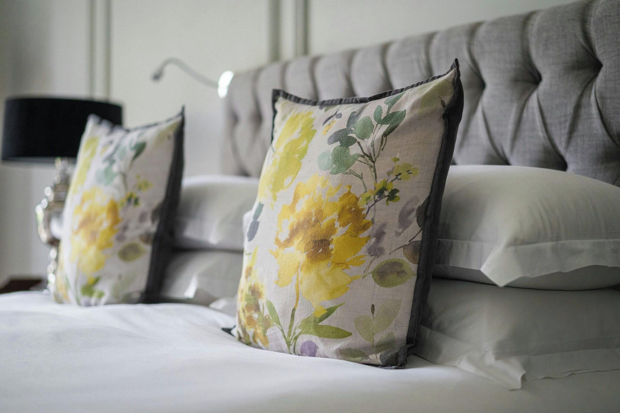 Suite Garden View King Bed