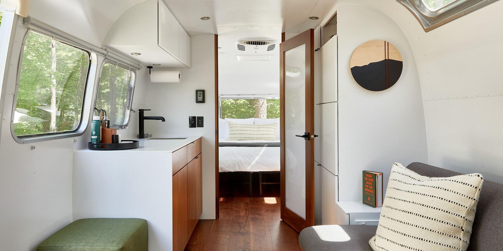 Suite Classic Queen Bed