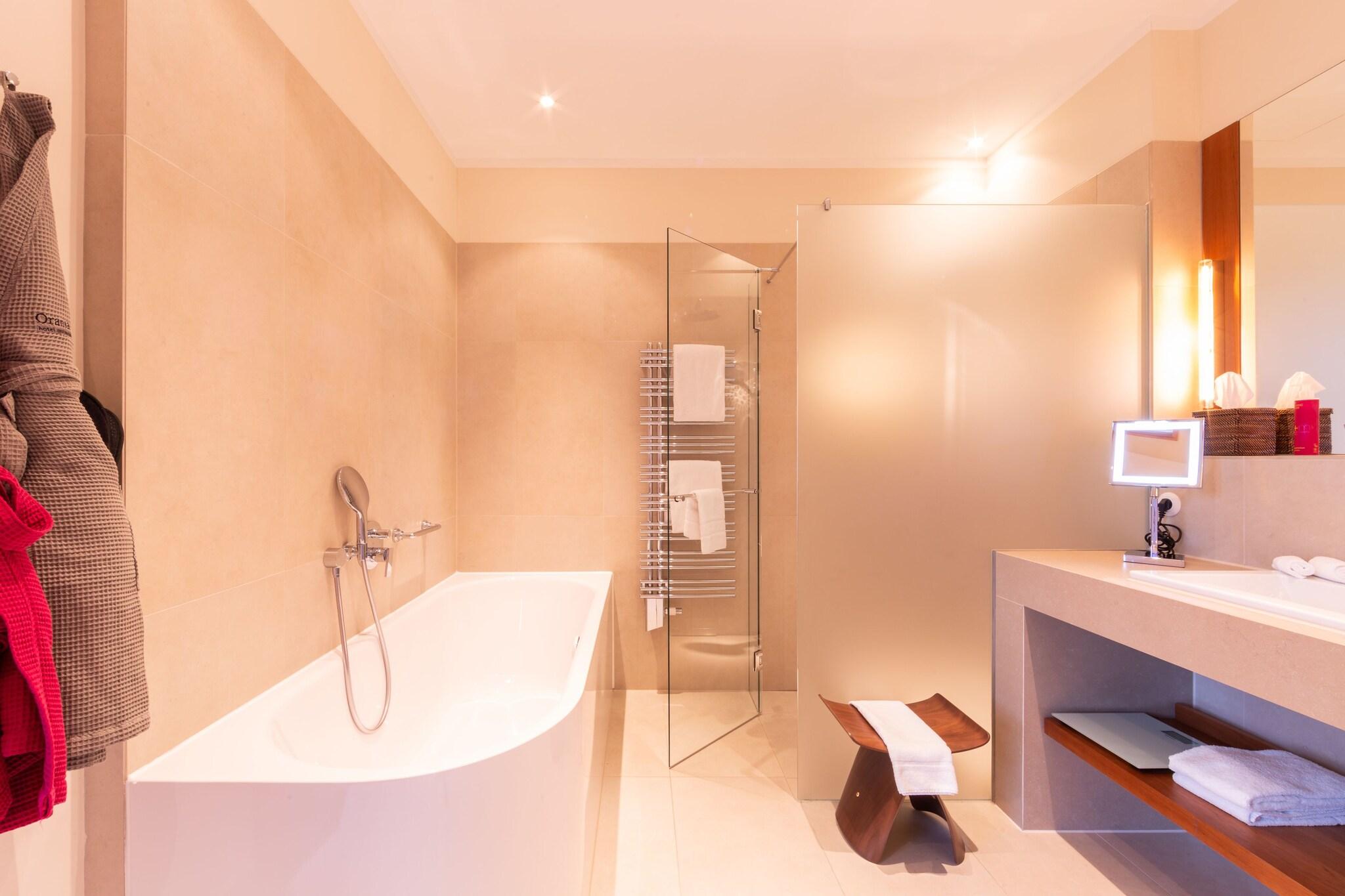 Junior Suite King Size Bed