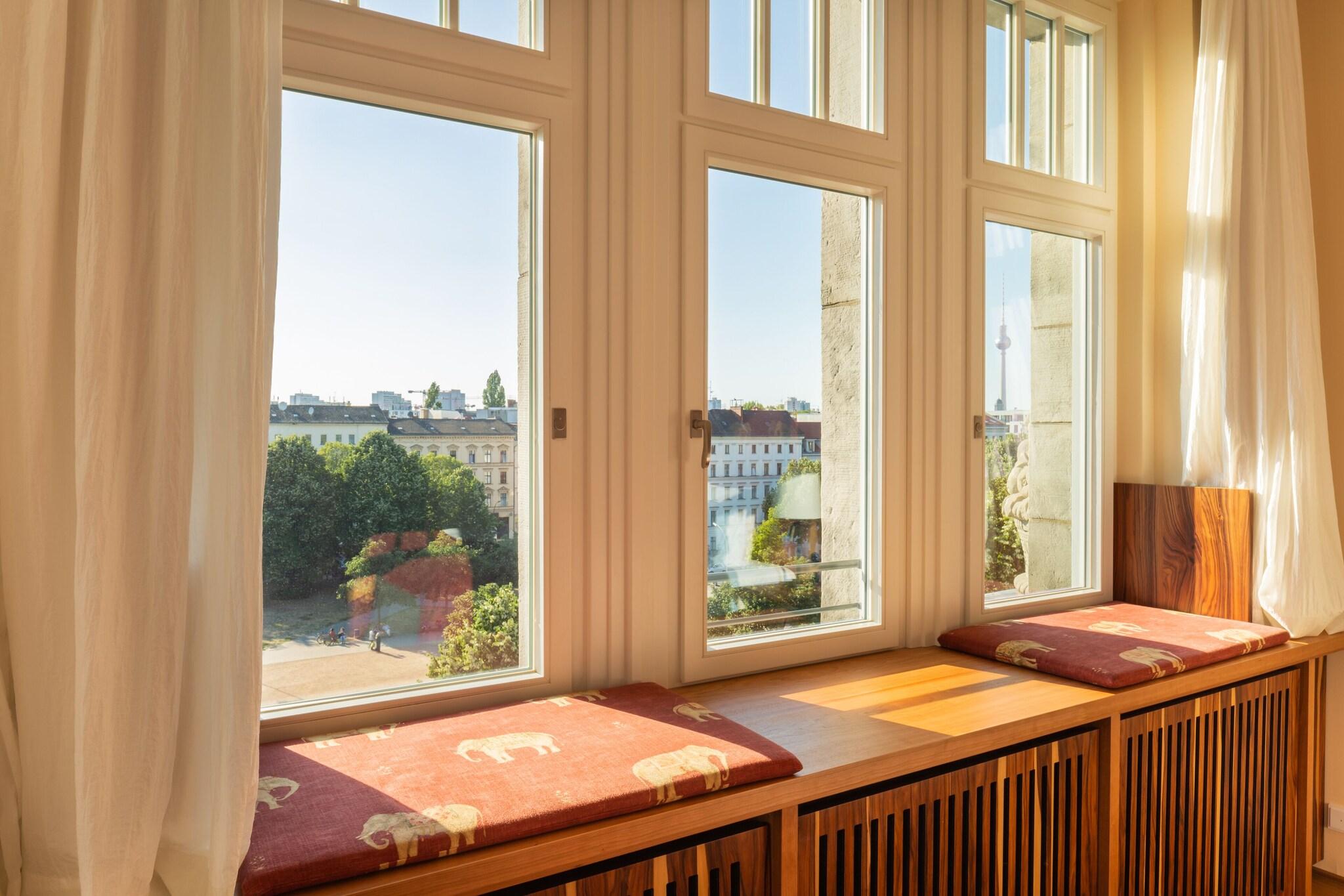 Junior Suite King Size Bed