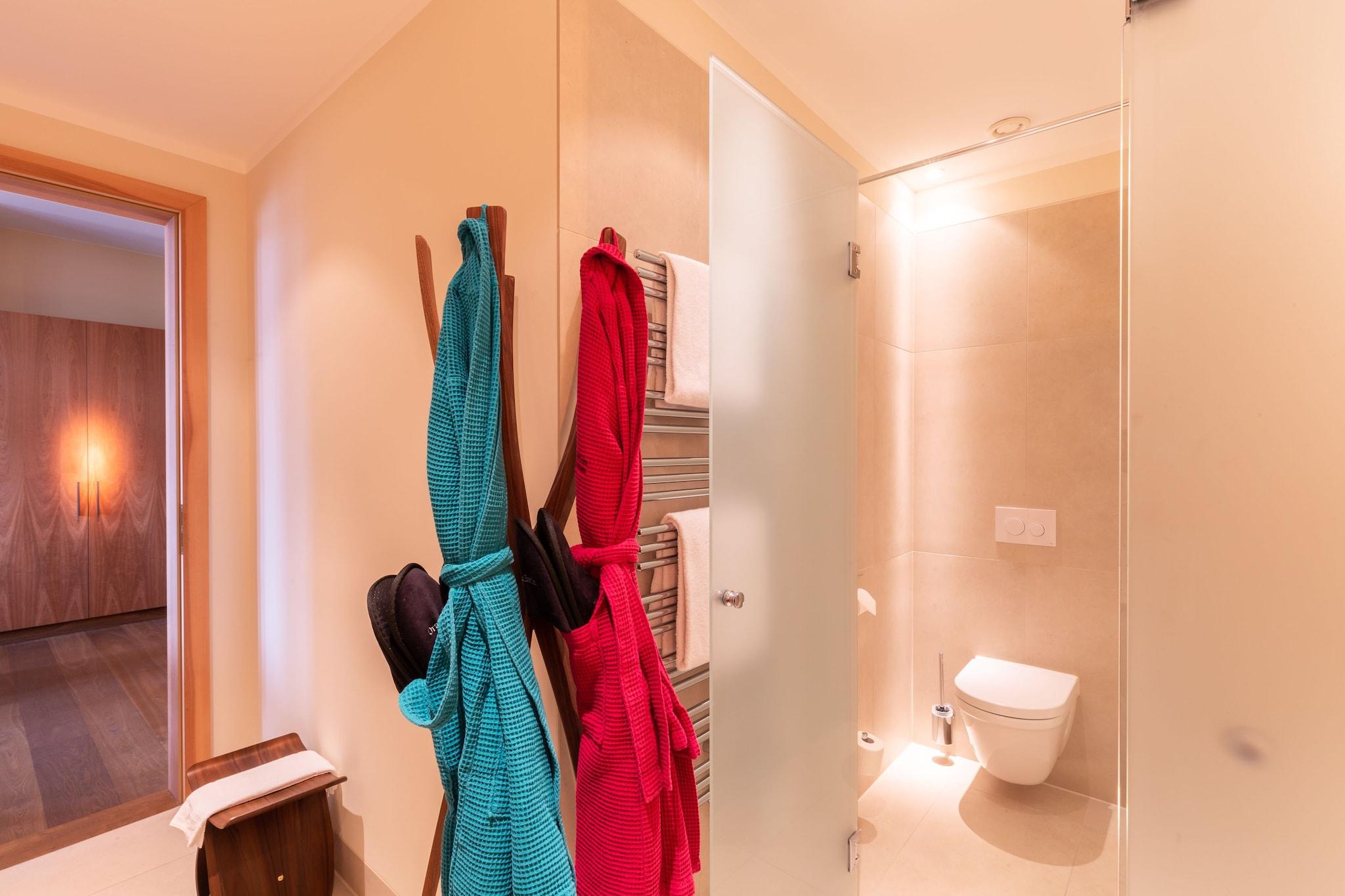 Family Room King Size Bed