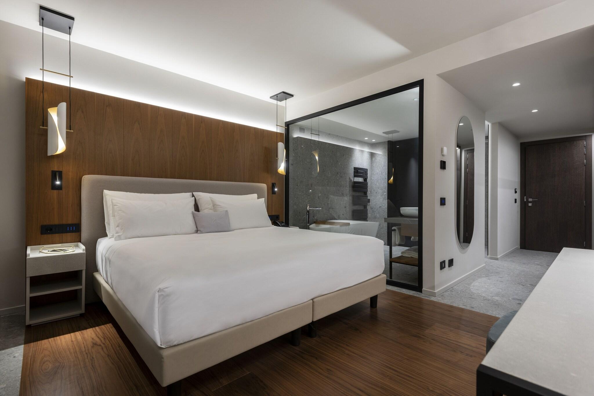 Junior Suite Lake View