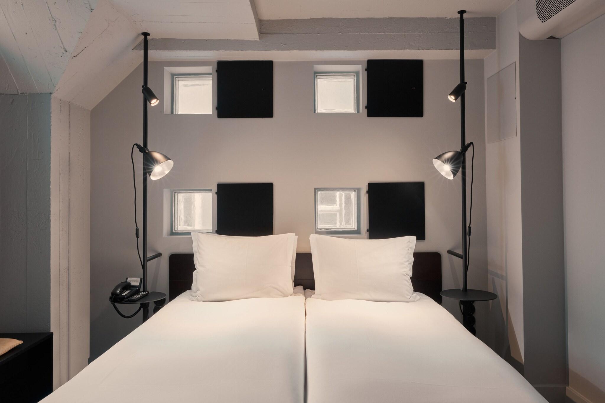 Double King Size Bed