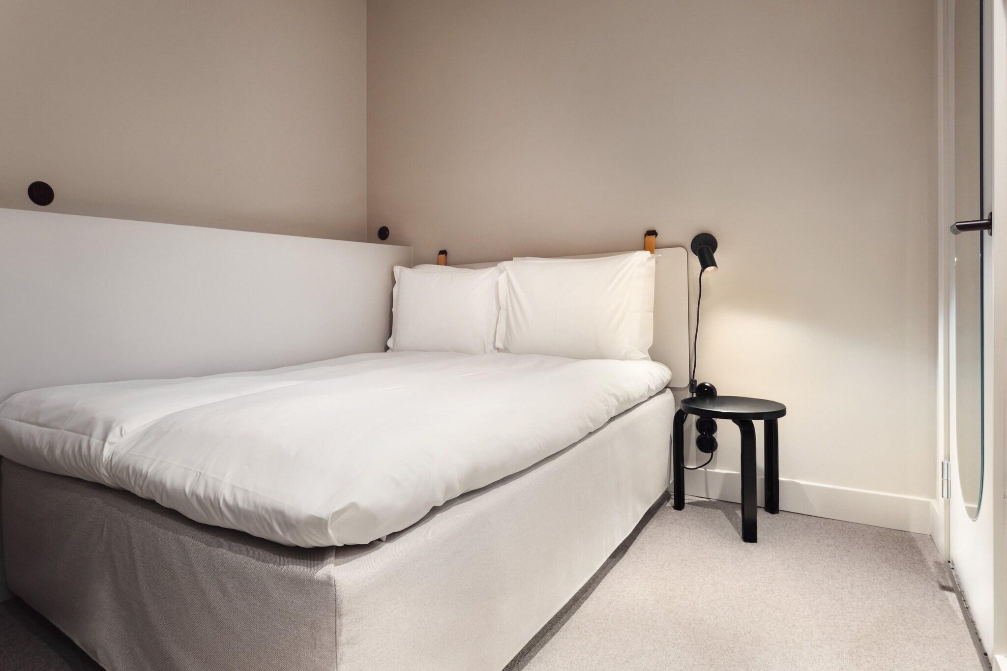 Single Room Without Window