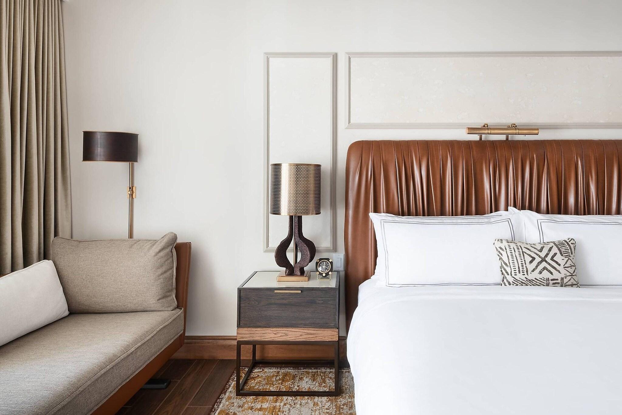 Double City View King Bed