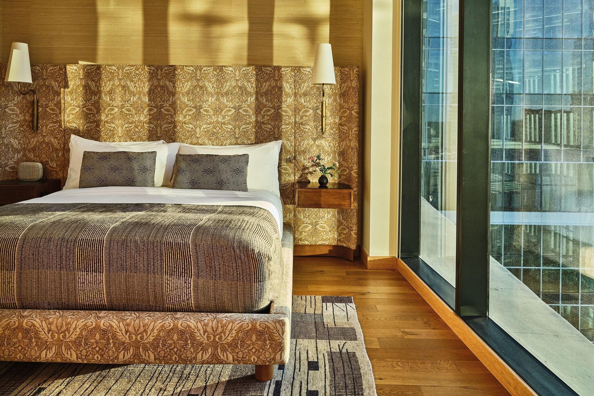 Suite Premier King Bed