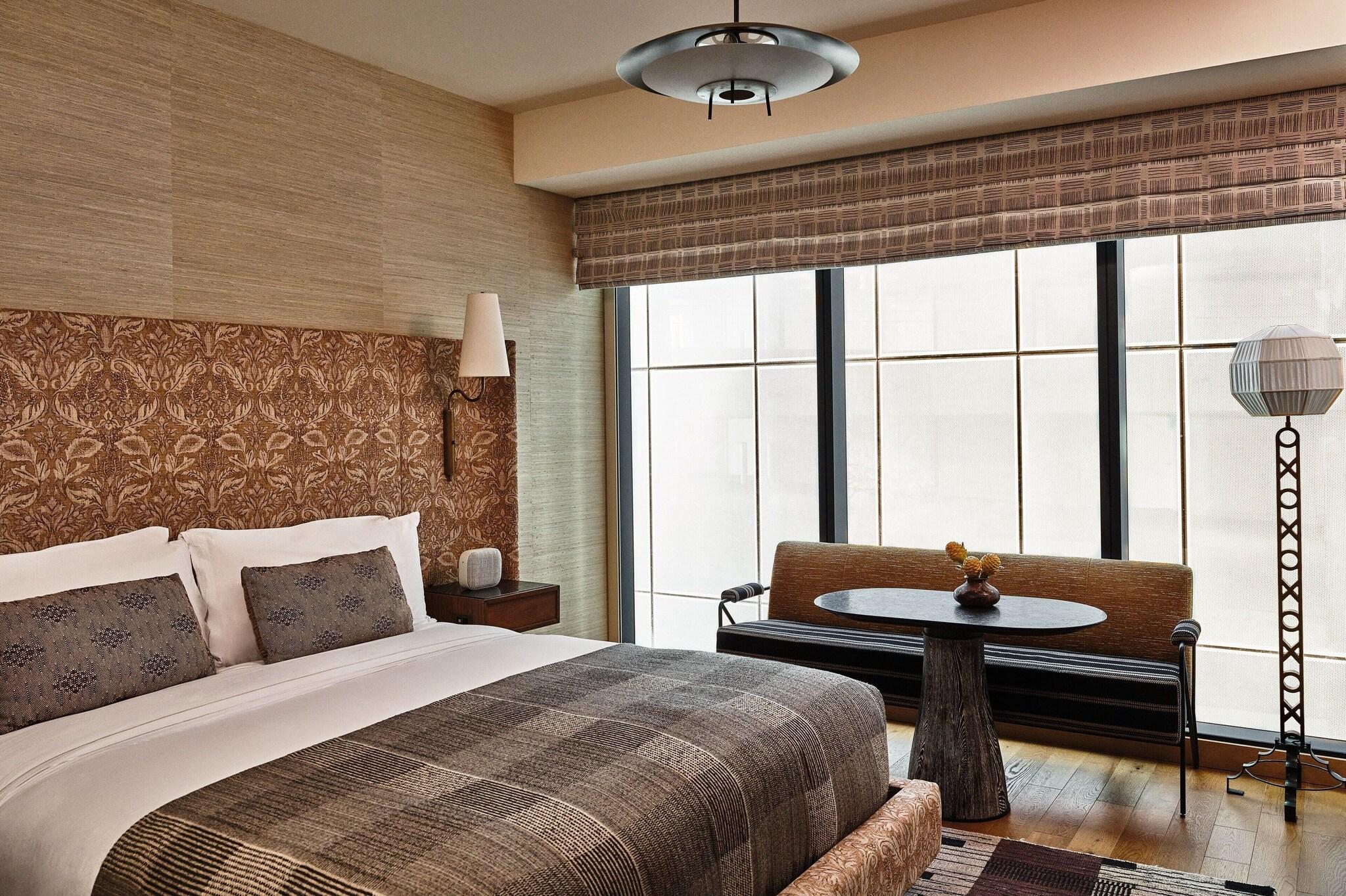 Double King Size Bed