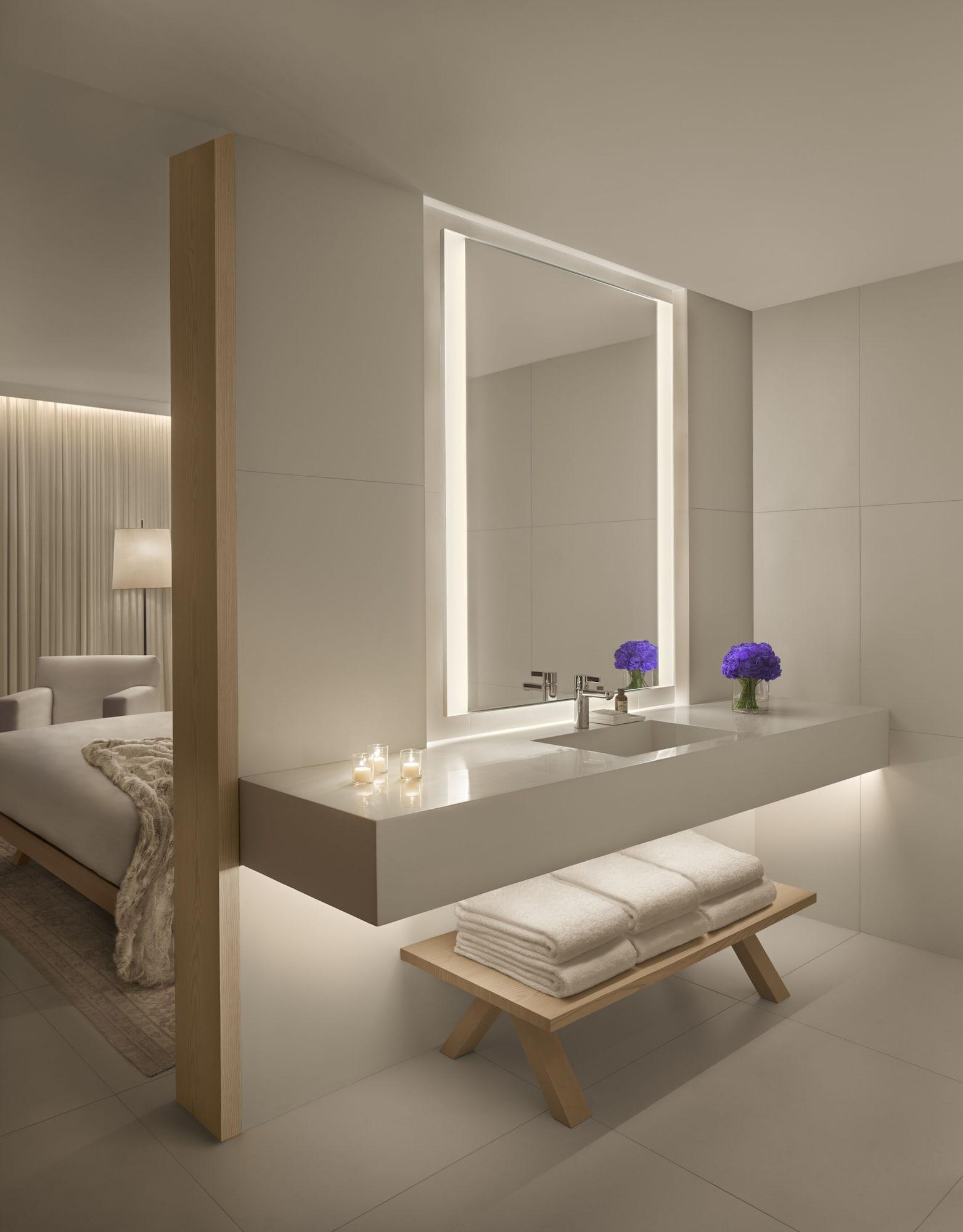 Suite Accessible Premier Room