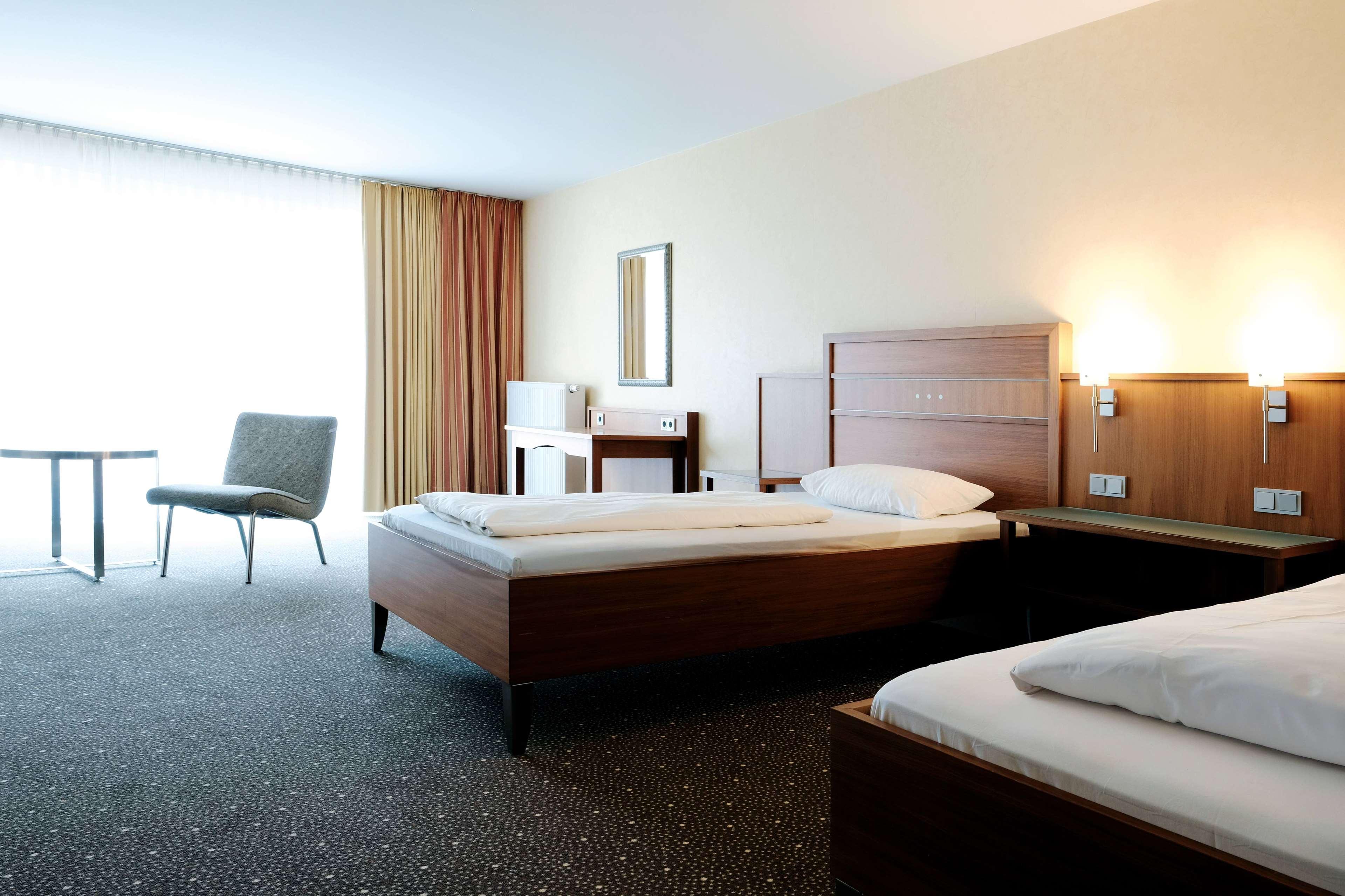 Double or Twin Accessible