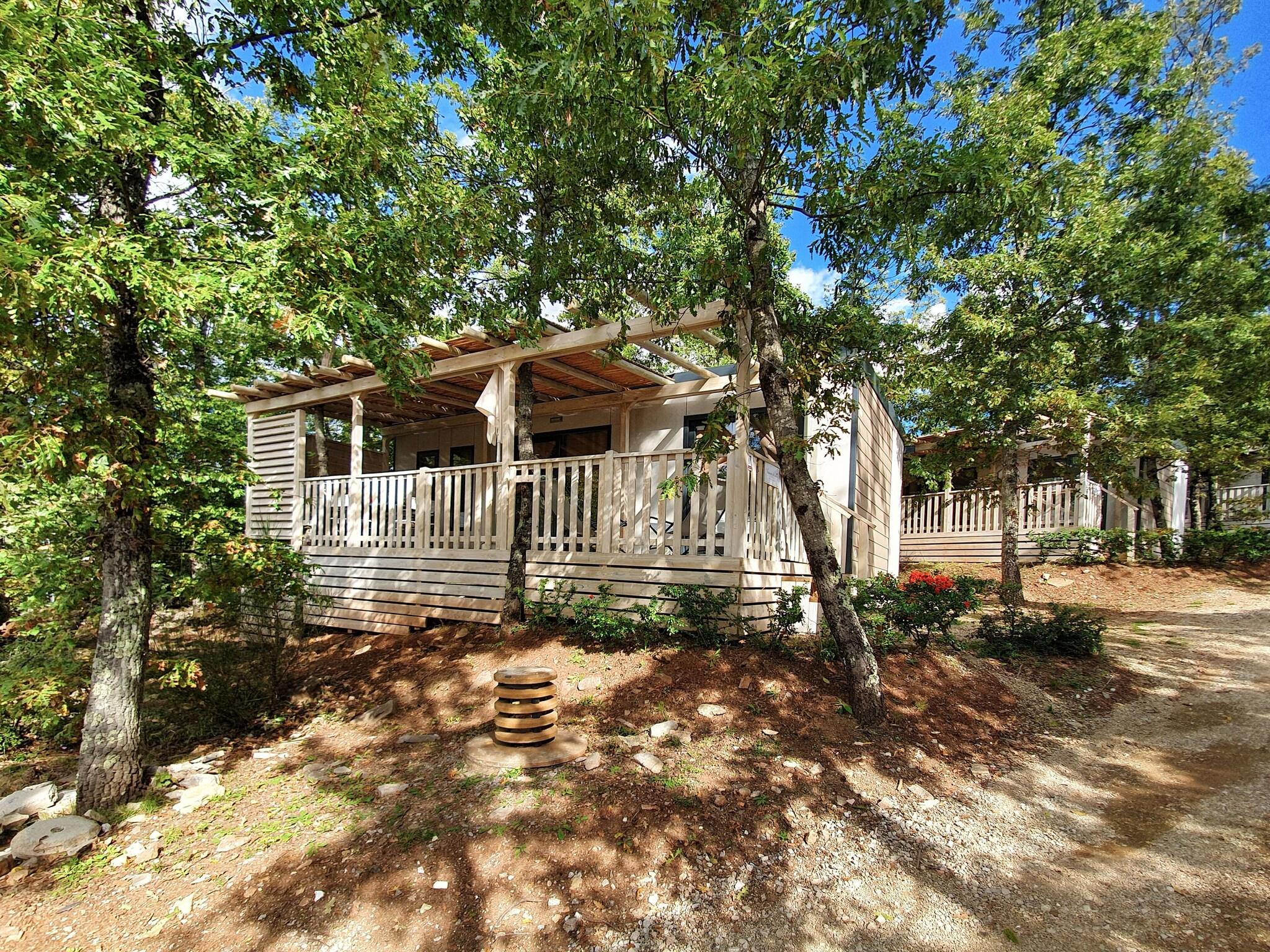 Bungalow with Double Bed