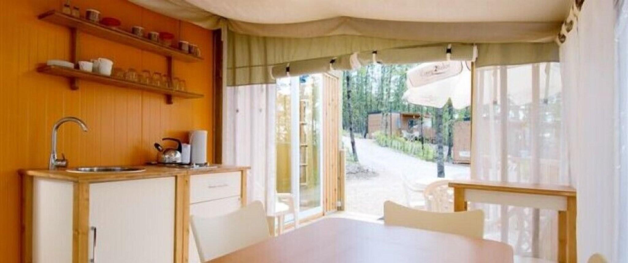 Apartment King Bed Two Bedrooms