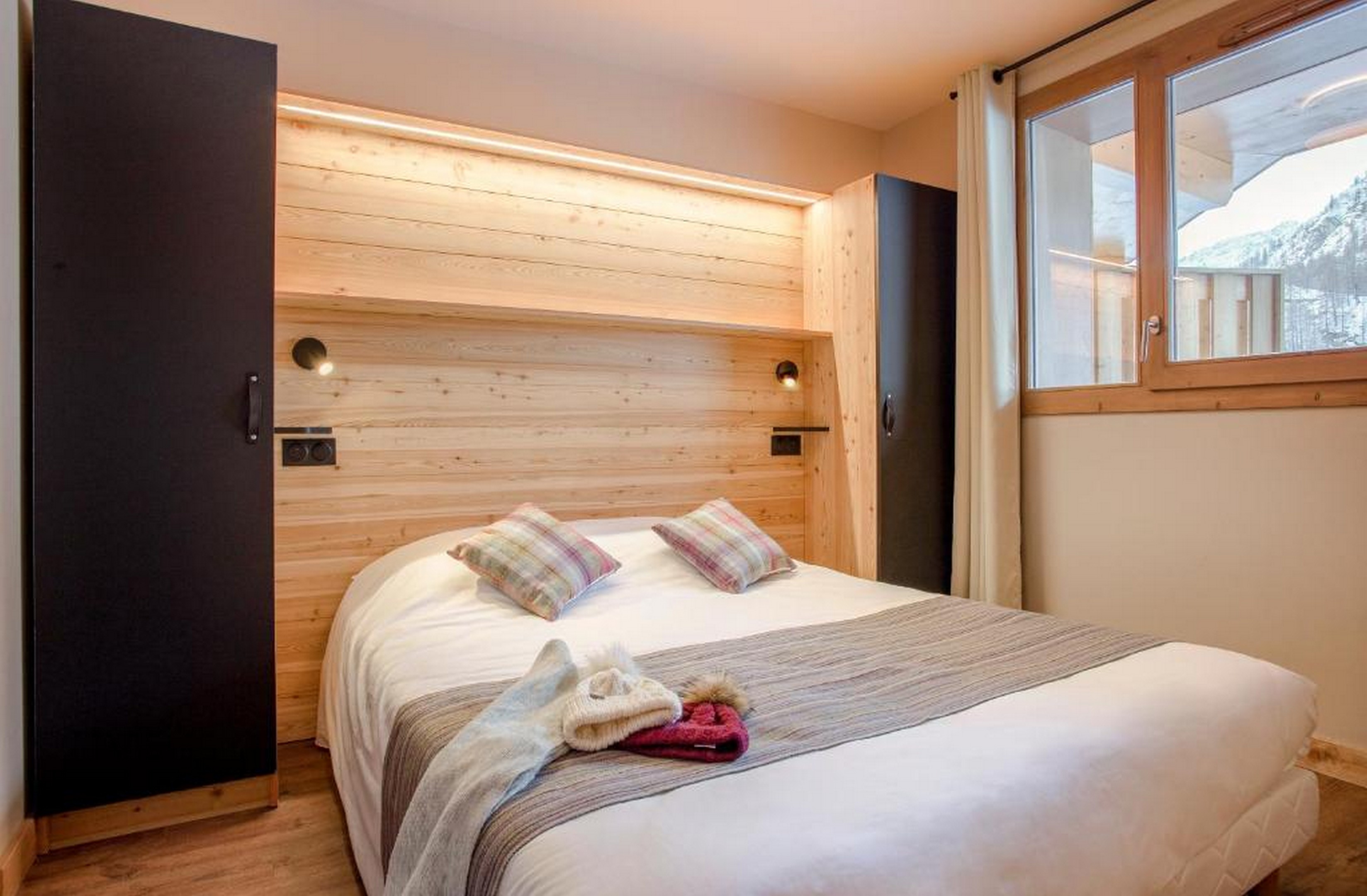 Apartment Capacity 8