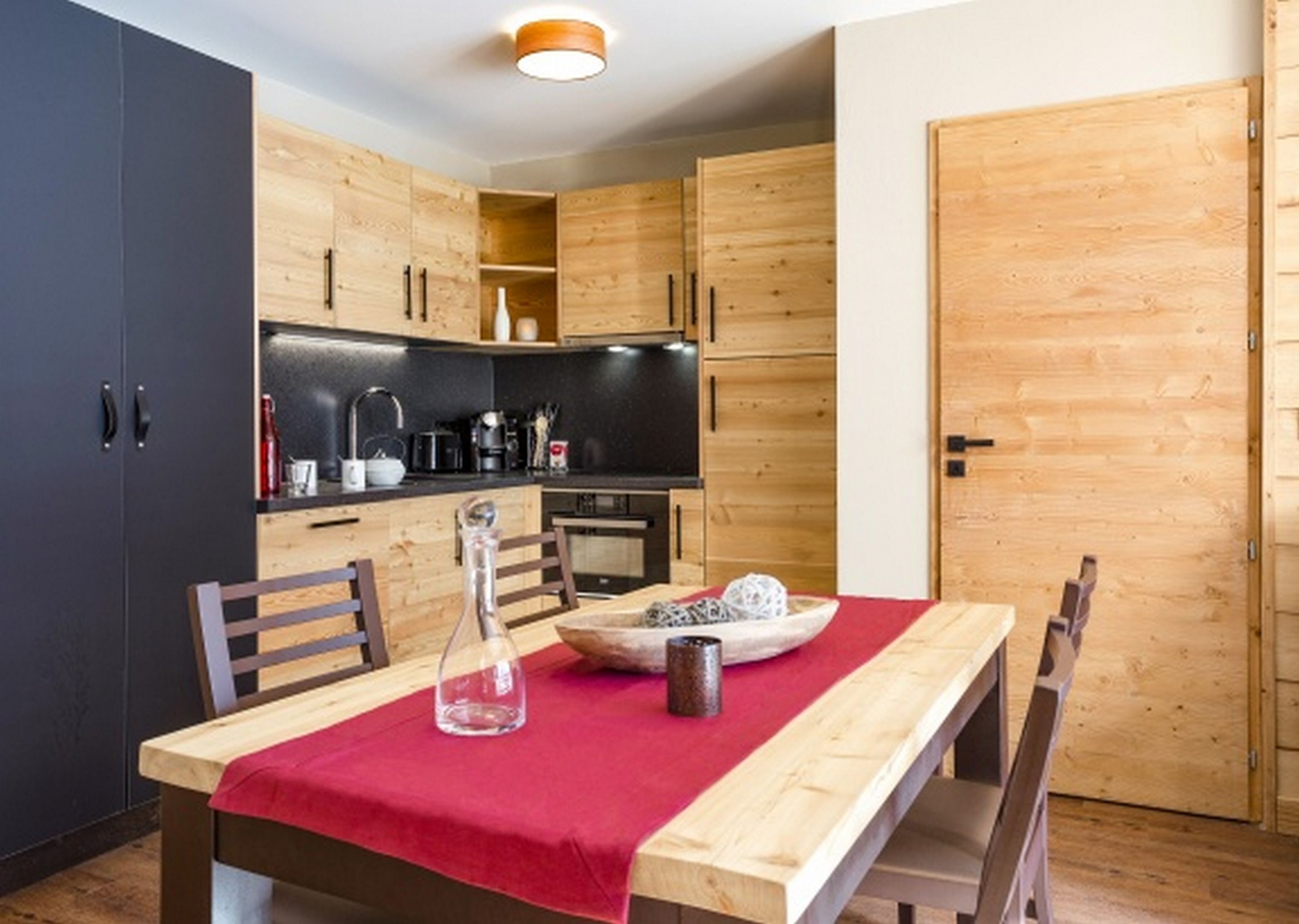 Apartment Capacity 4