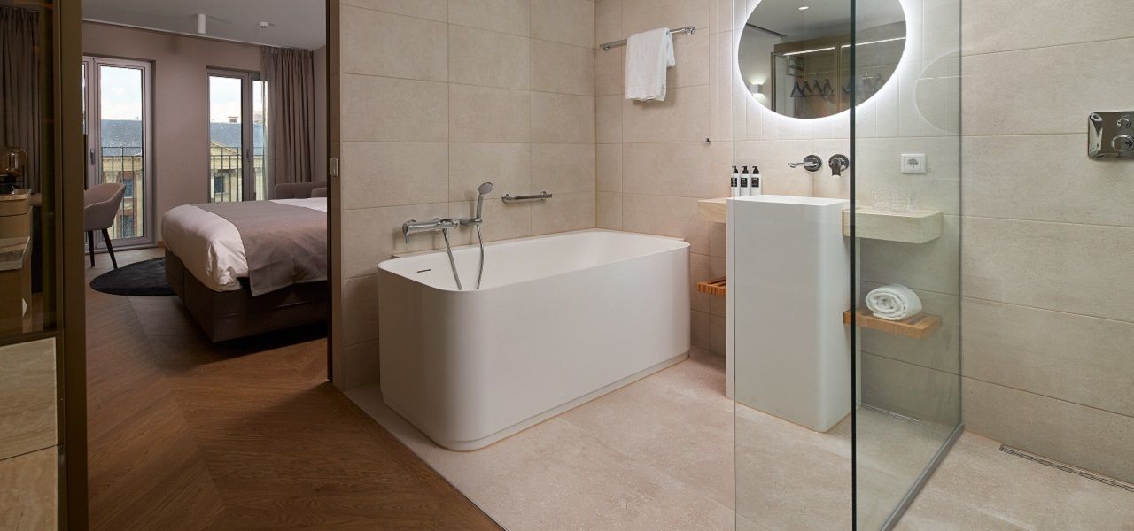 Double Deluxe with Views