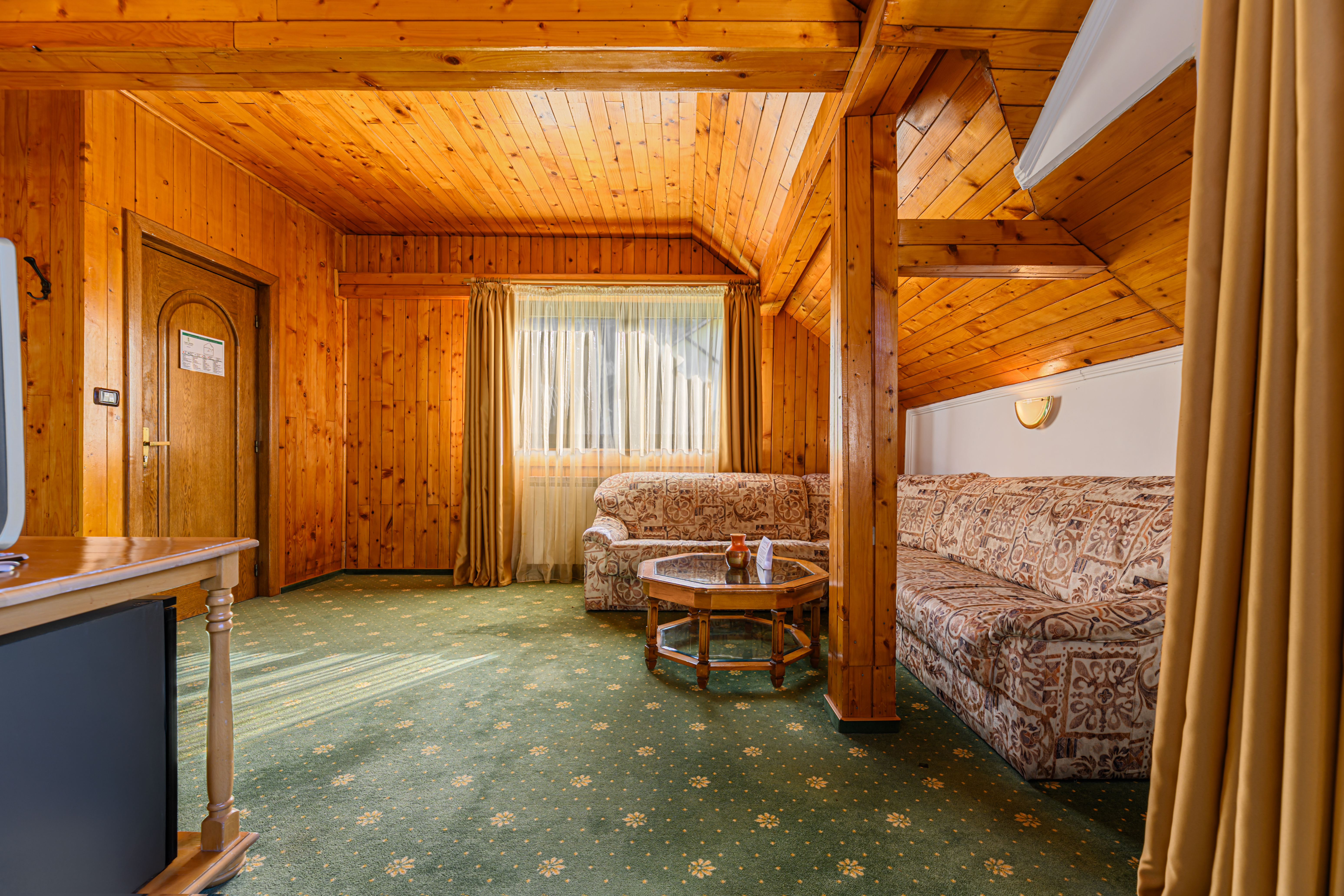 Family Room Mountain View