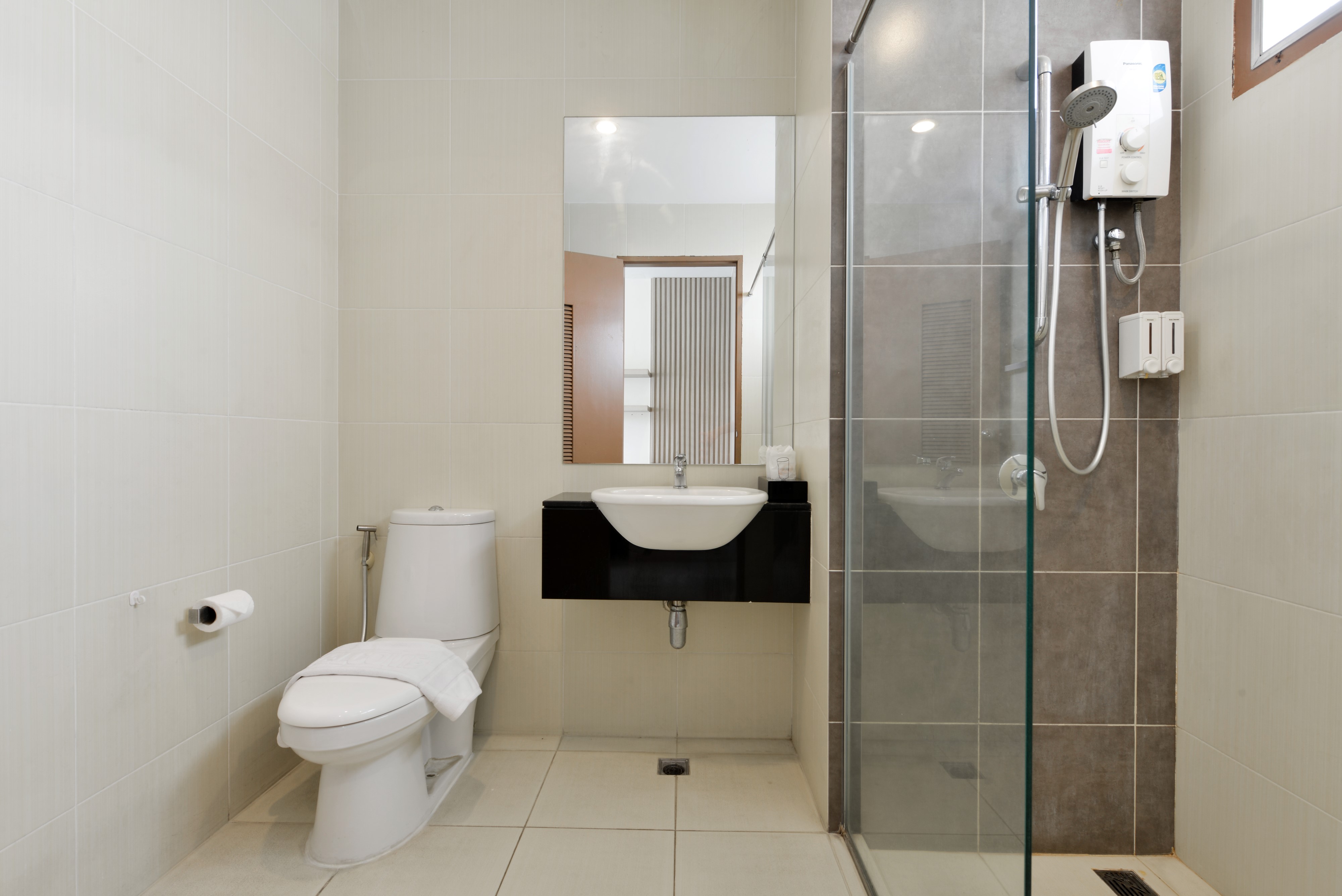 Room Deluxe Pool View